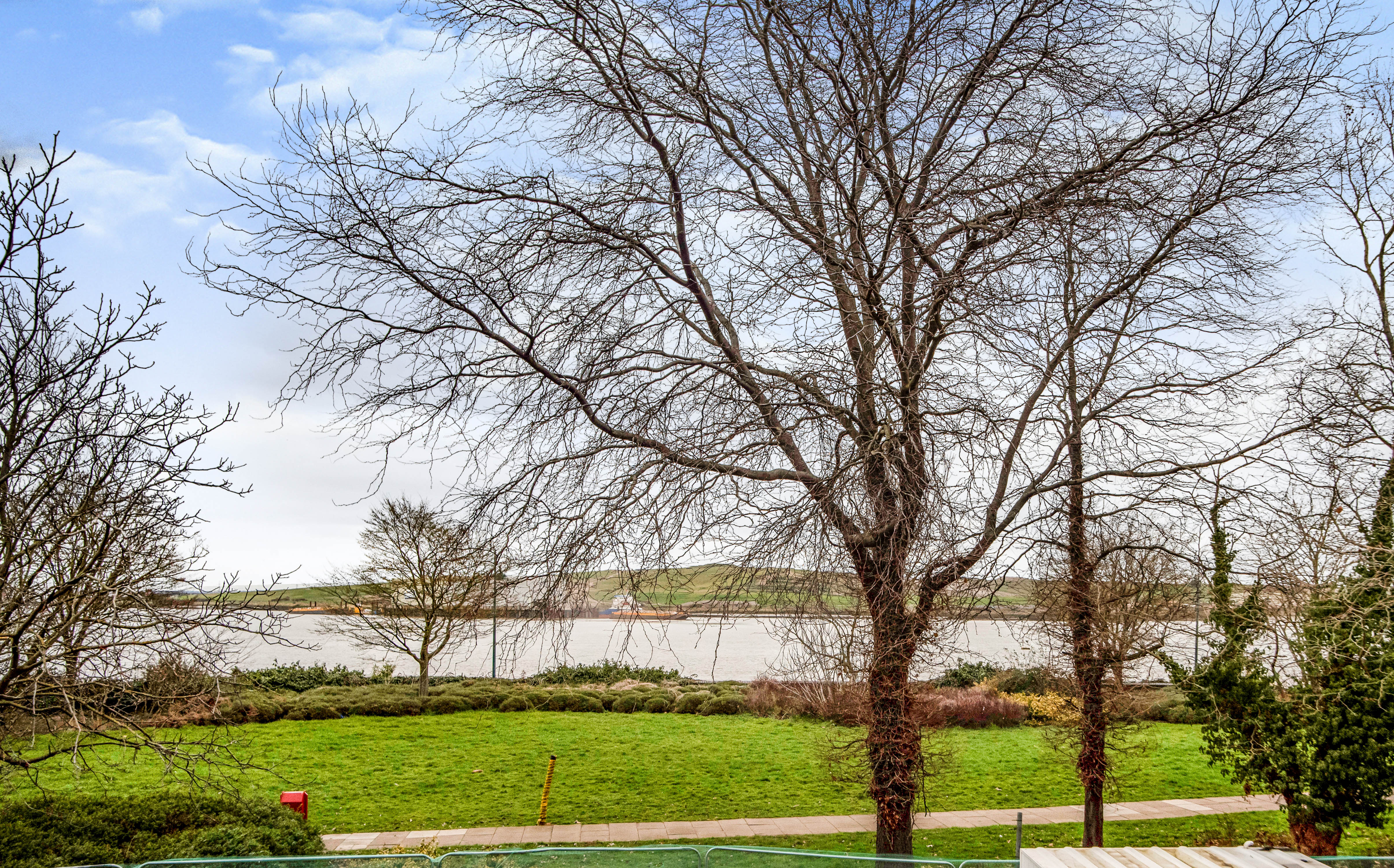 Erith High Street, Erith - Image 12