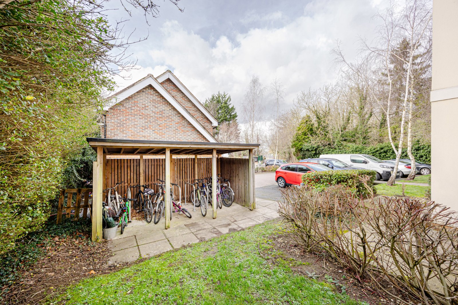 Dunmow Road, Bishop’s Stortford - Image 16