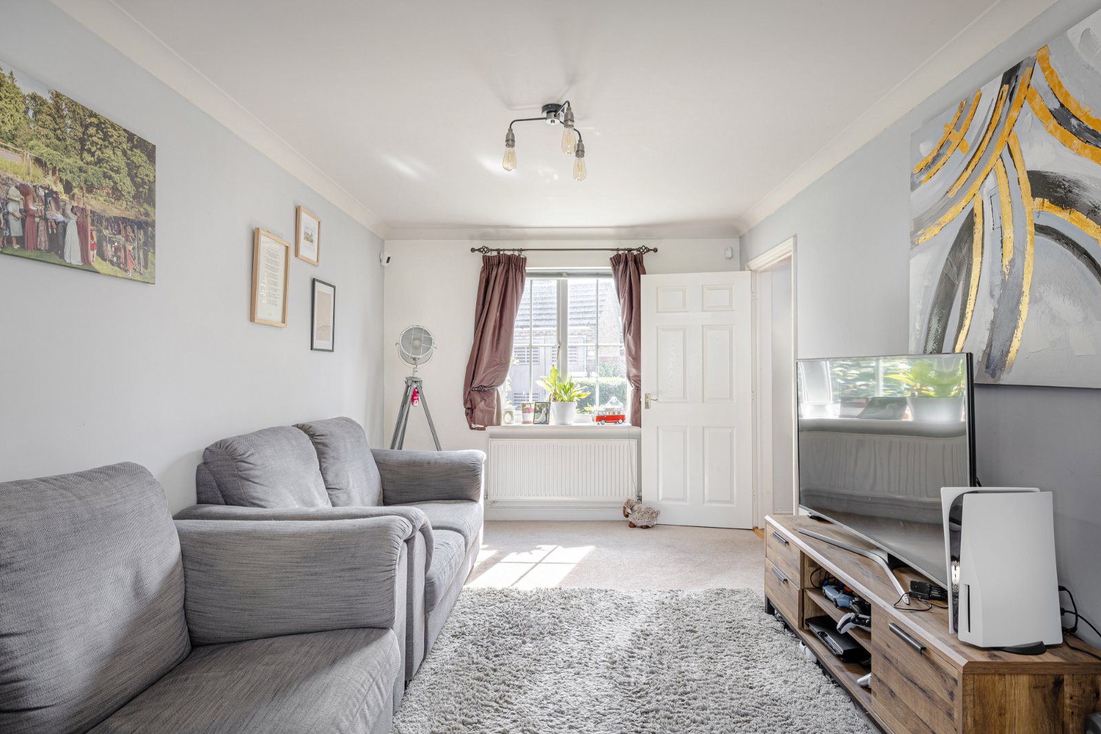 Hurn Grove, Bishop’s Stortford - Image 3