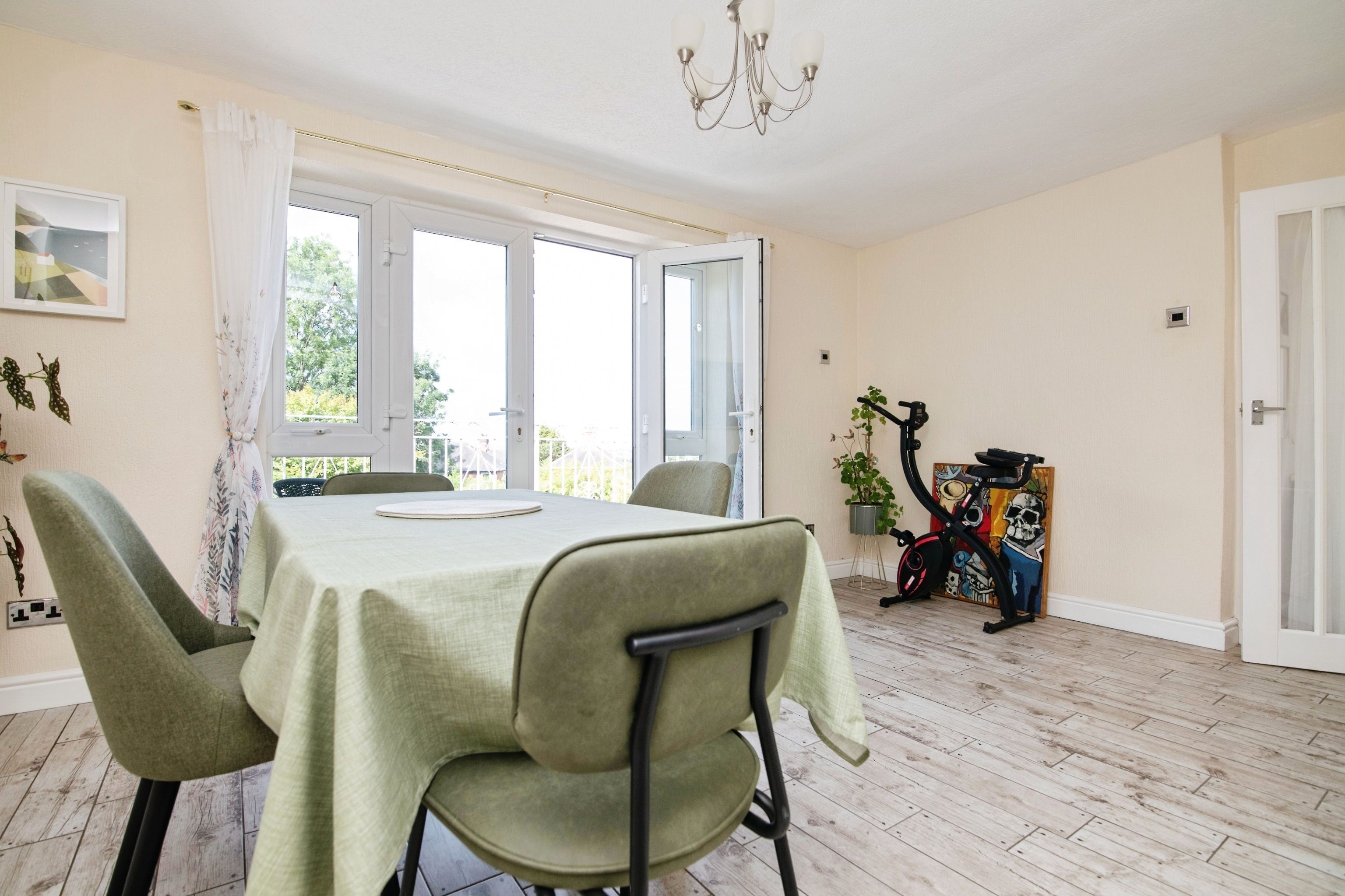 Hillside Avenue, Rowley Regis - Image 18