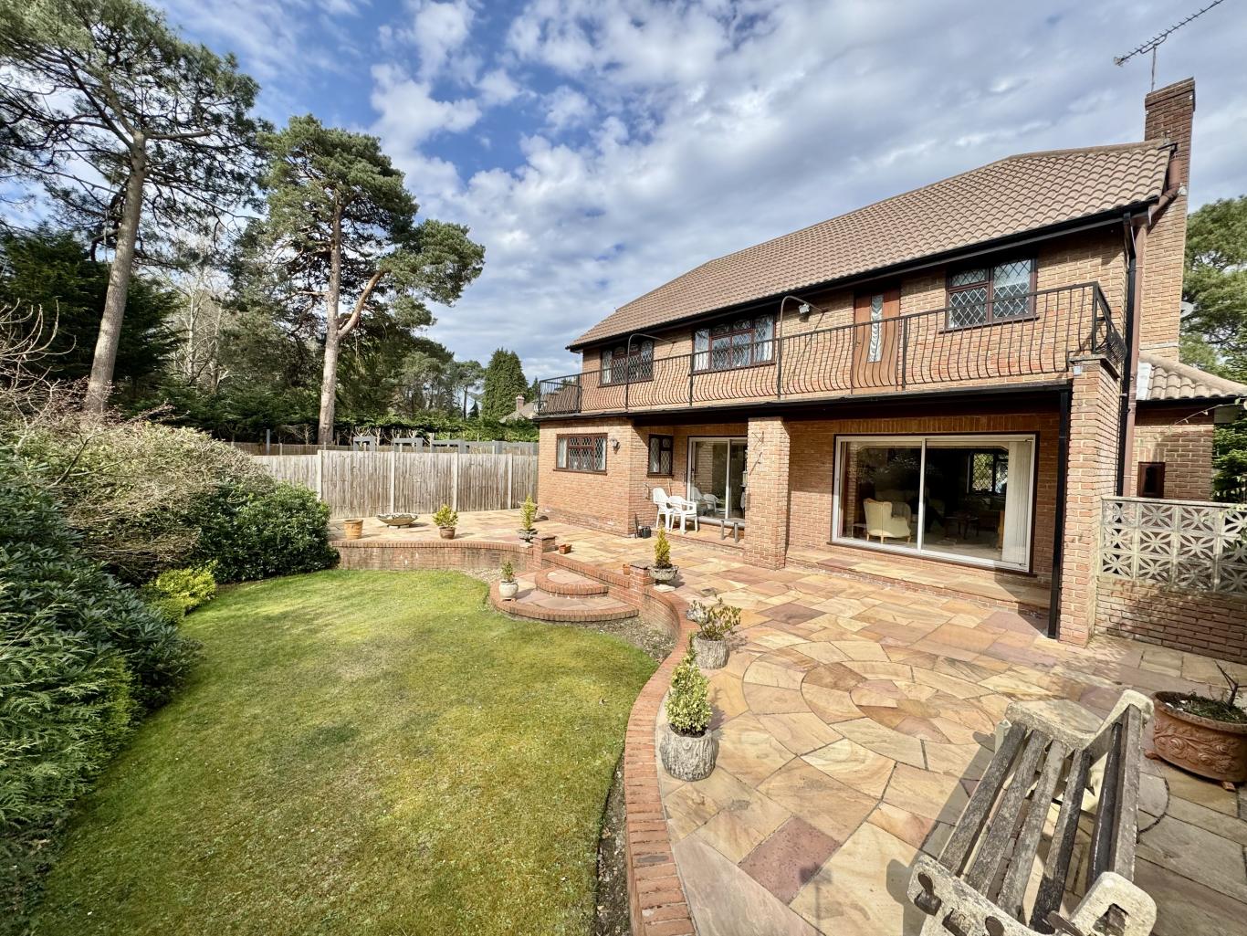 Ross Glades, Bournemouth - Image 3