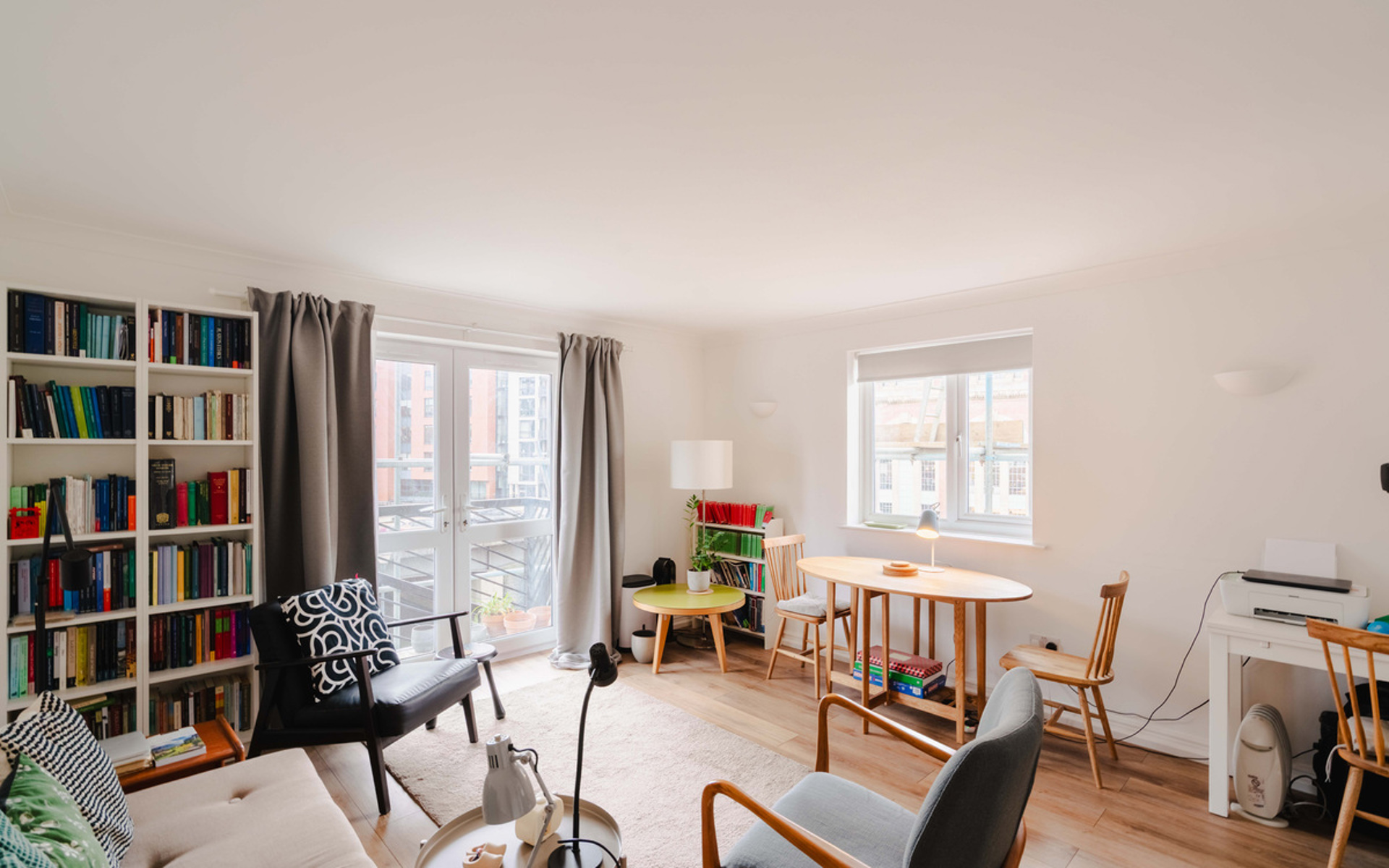 Ferrymans Court, Central Bristol - Image 2