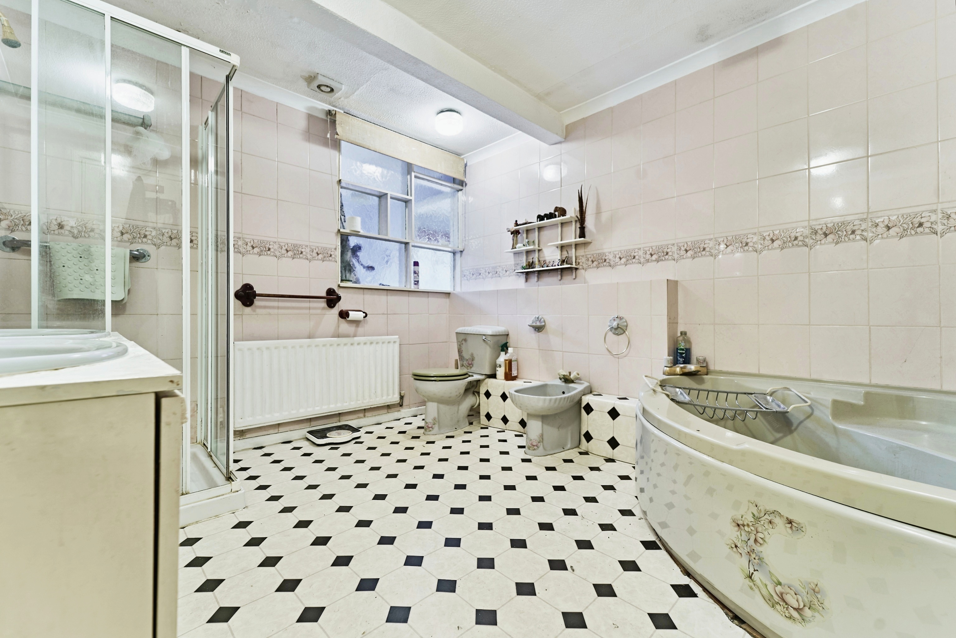 Ironbridge Road, Telford - Image 15