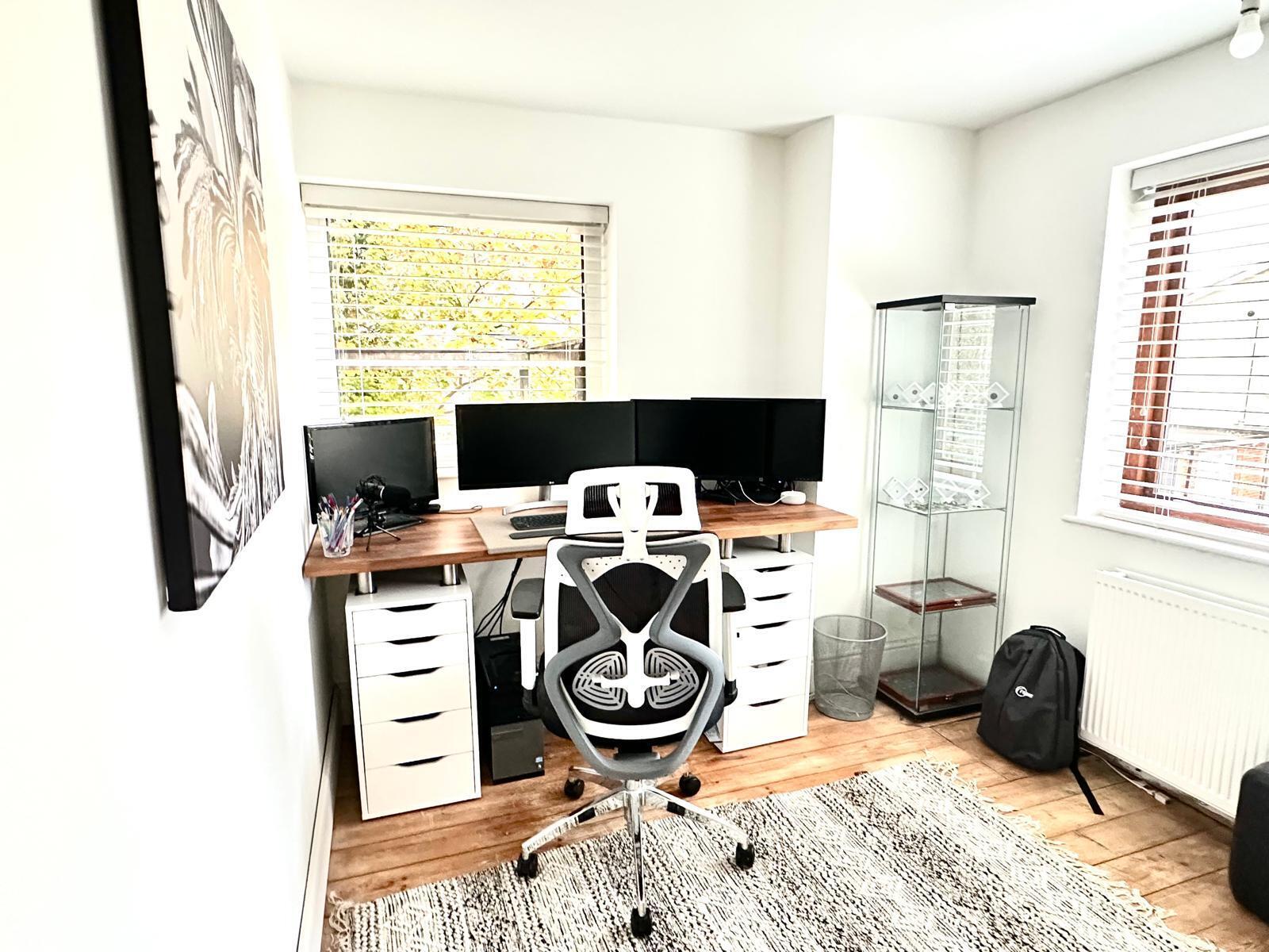 Huttles Green, Royston - Image 17