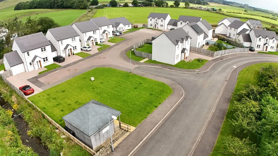 Glenburn Gardens, Crocketford - Image 4