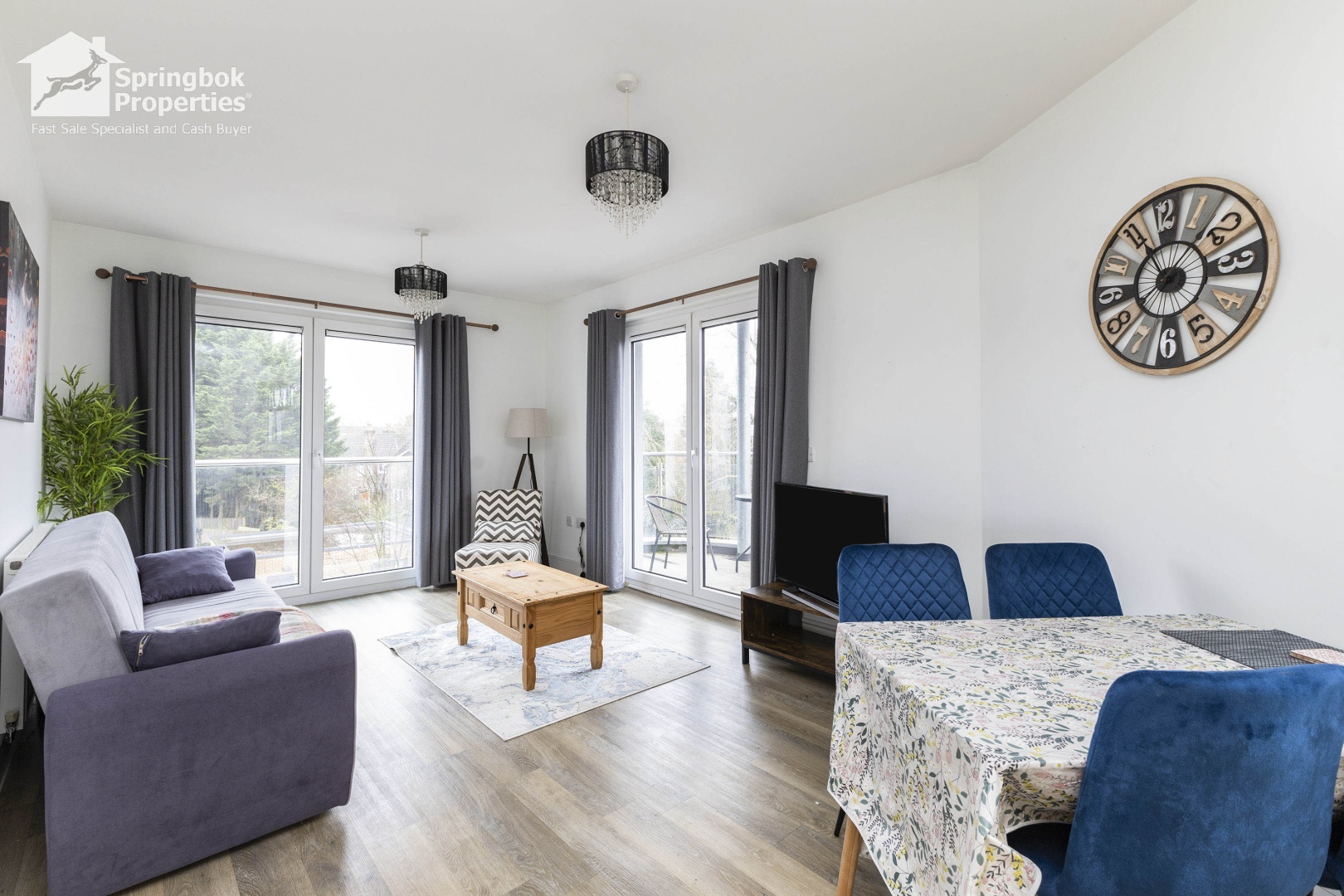 Bloomery House, Crawley - Image 2