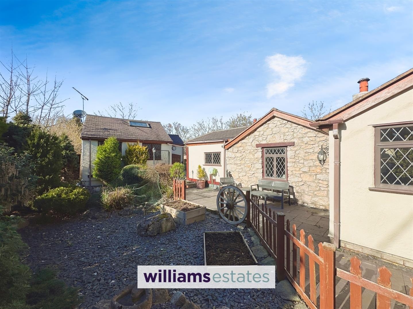 Bryniau Dyserth, Dyserth Rhyl - Image 1