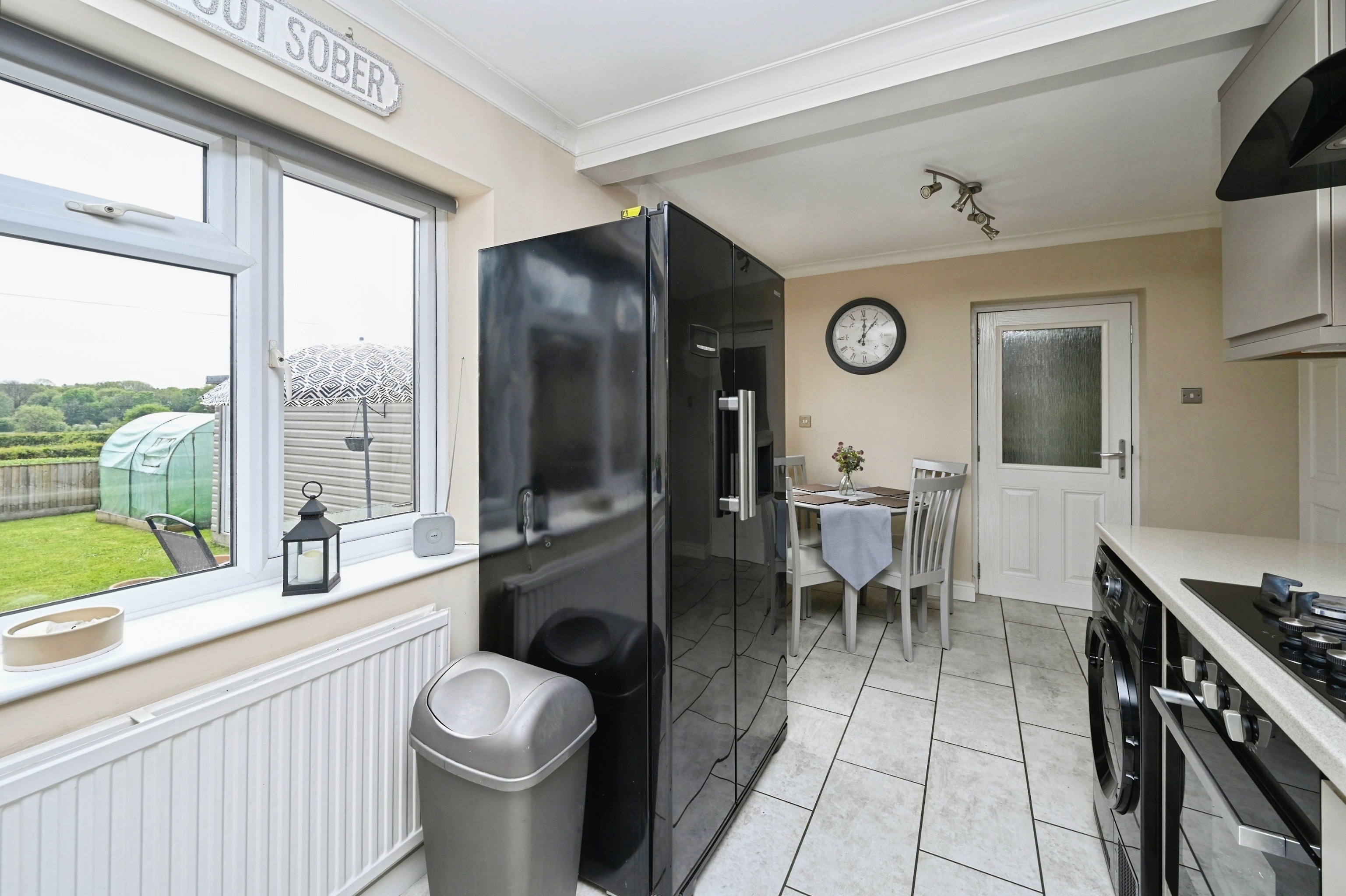 Parks Avenue, South Wingfield - Image 4