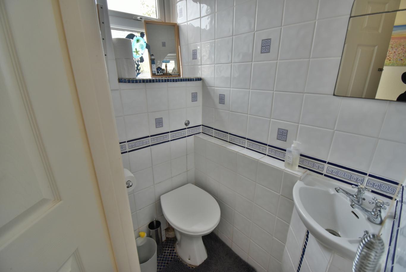 Medway Road, Ferndown - Image 10