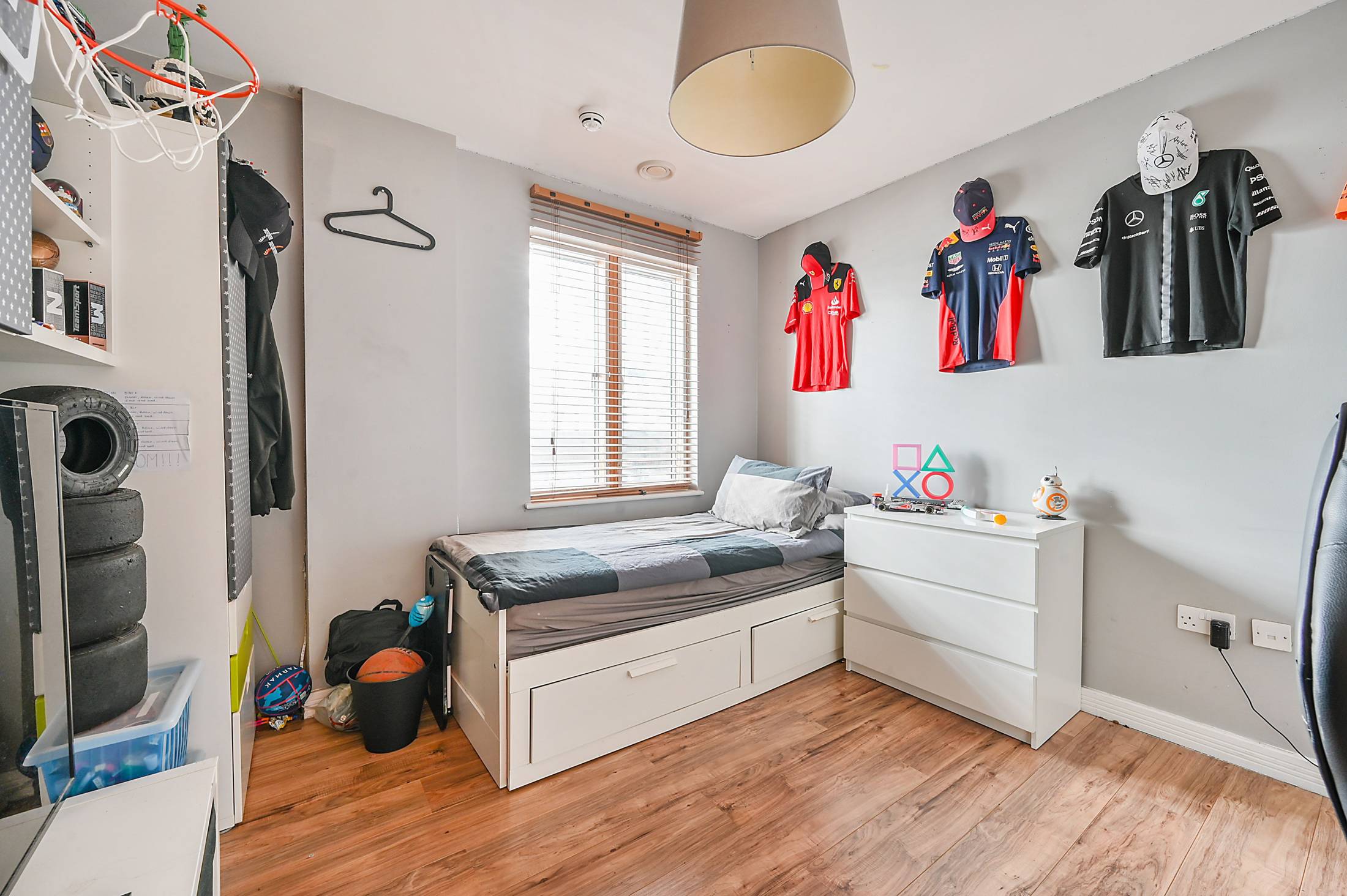 Luminosity Court, Hanwell - Image 6