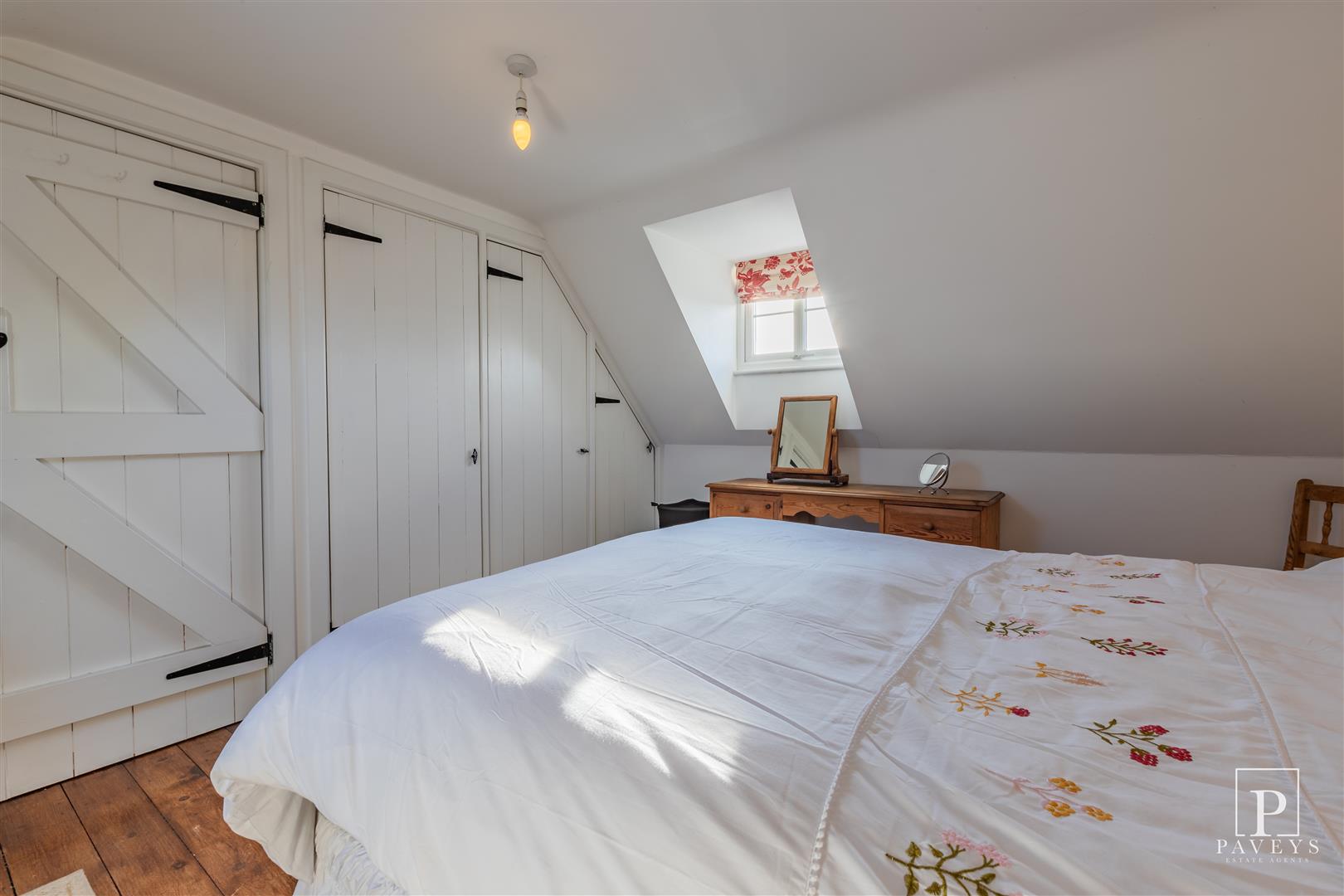 Walton Road, Frinton On Sea - Image 7