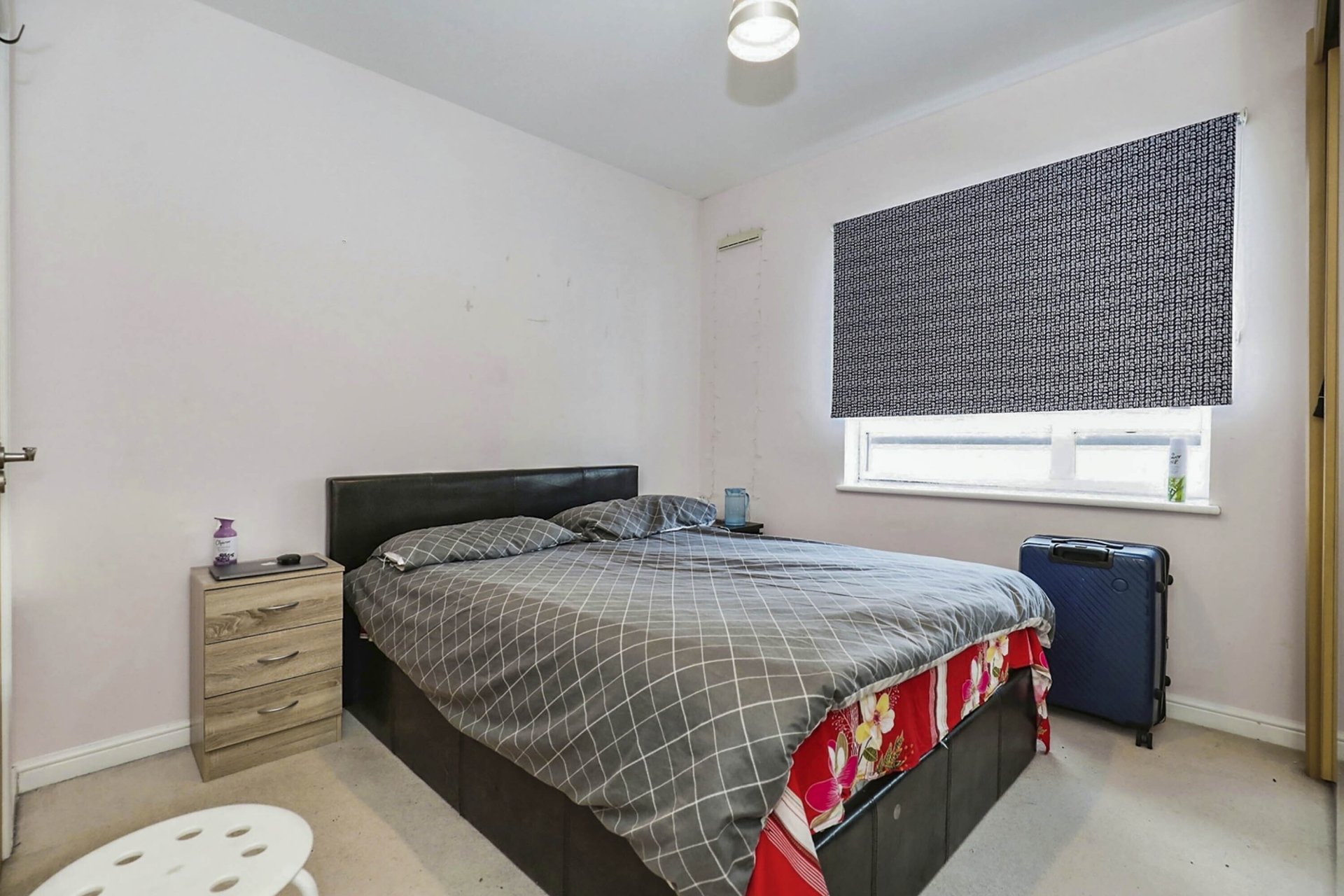 West Cotton Close, Northampton - Image 4