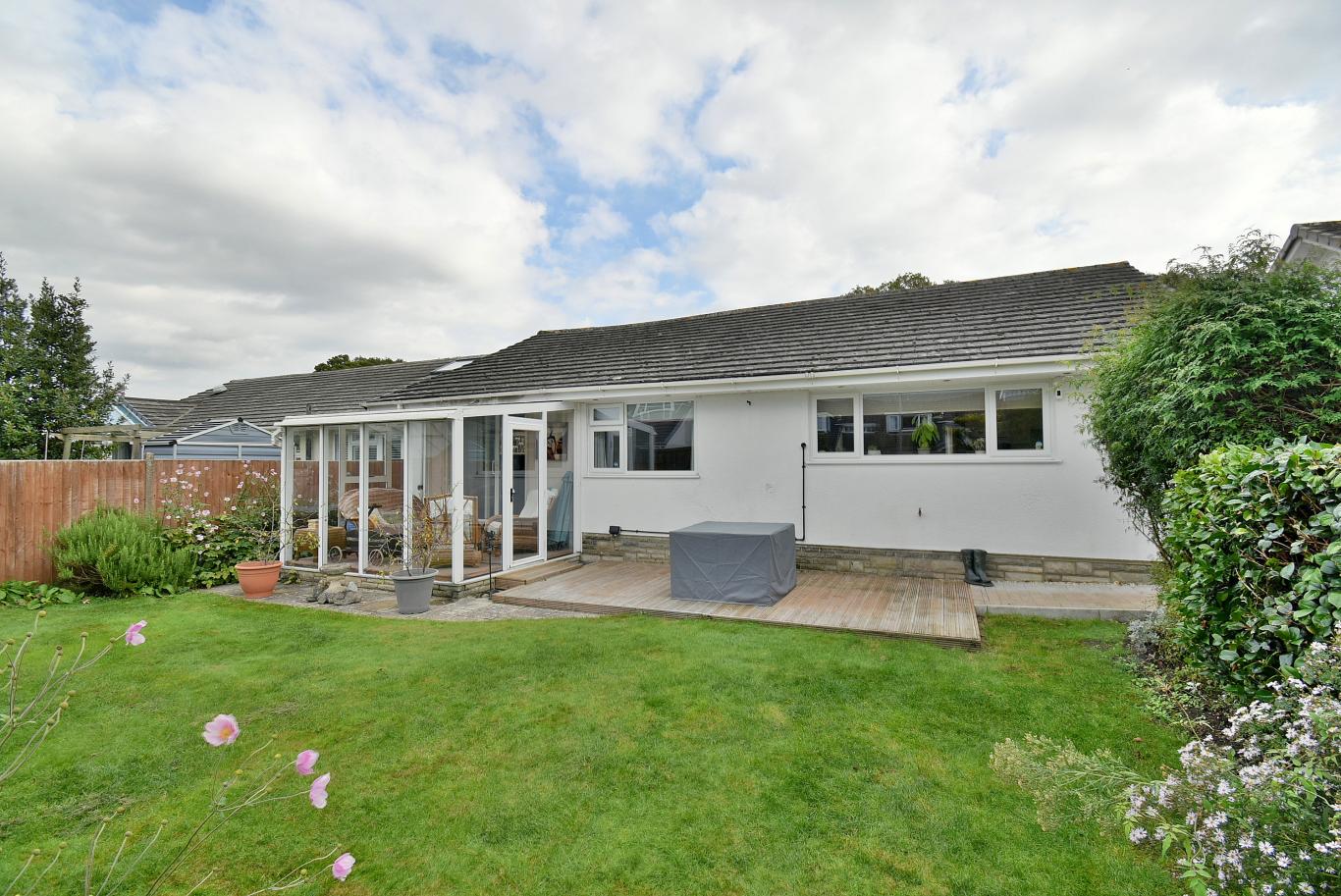 Victoria Gardens, Ferndown - Image 3