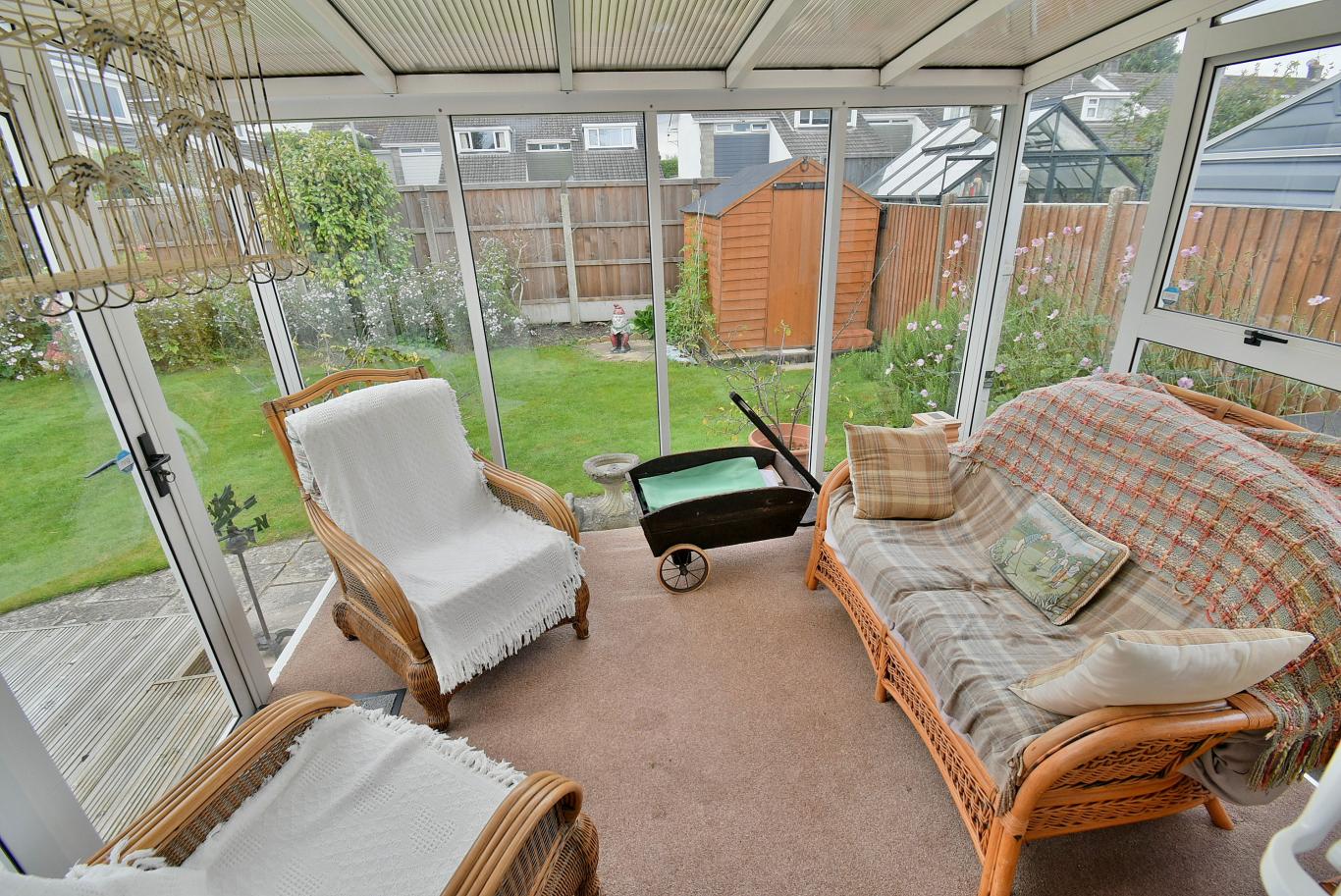 Victoria Gardens, Ferndown - Image 4