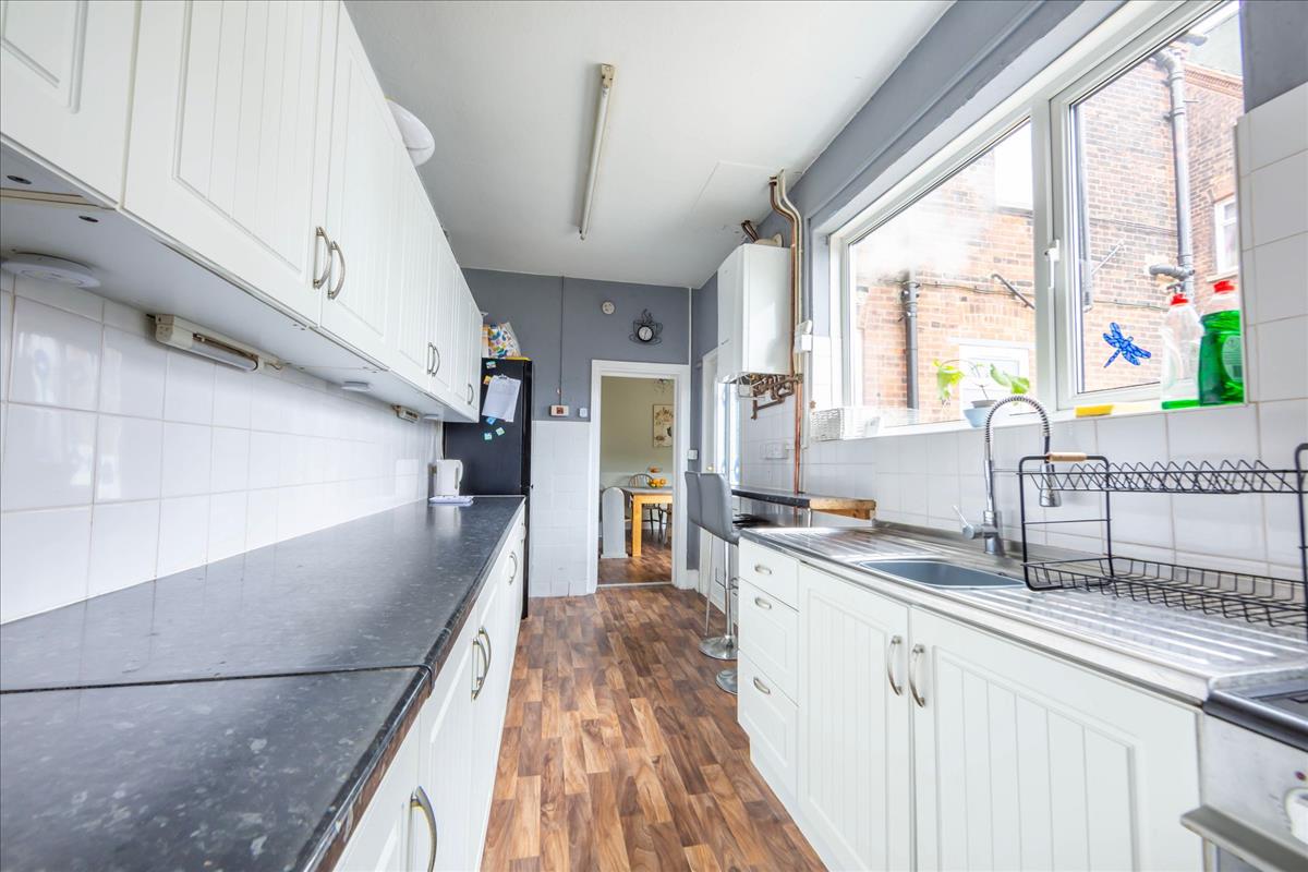 Wellesley Road, Great Yarmouth - Image 11