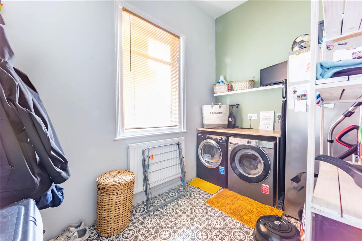 Wellesley Road, Great Yarmouth - Image 12