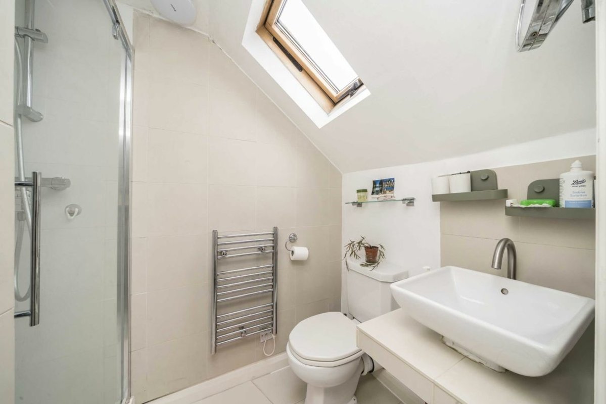 Prothero Road, Fulham - Image 6