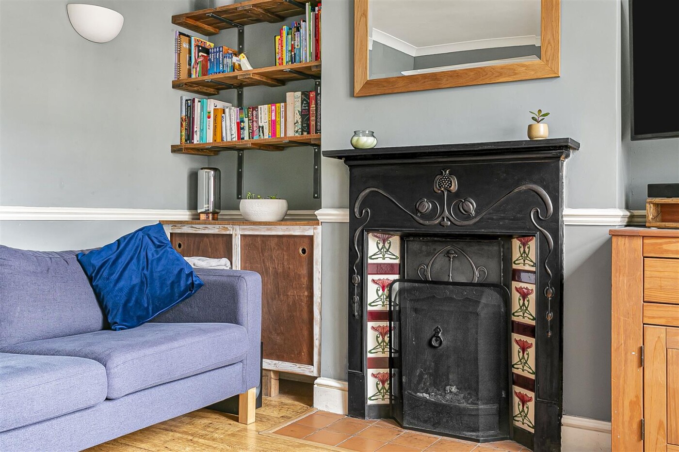 Priors Wood Road, Hertford Heath - Image 7