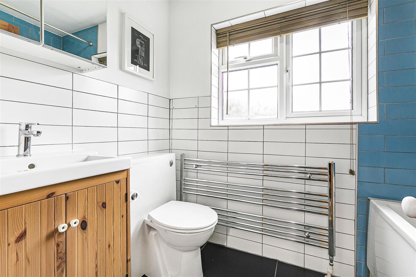 Priors Wood Road, Hertford Heath - Image 14