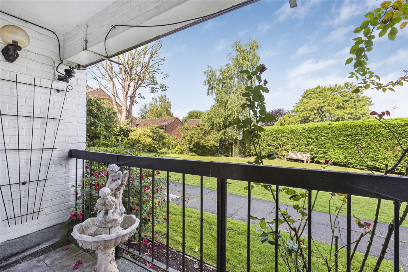 The Spinney, Hertford - Image 7