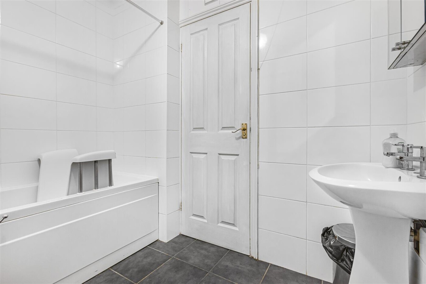 The Spinney, Hertford - Image 16