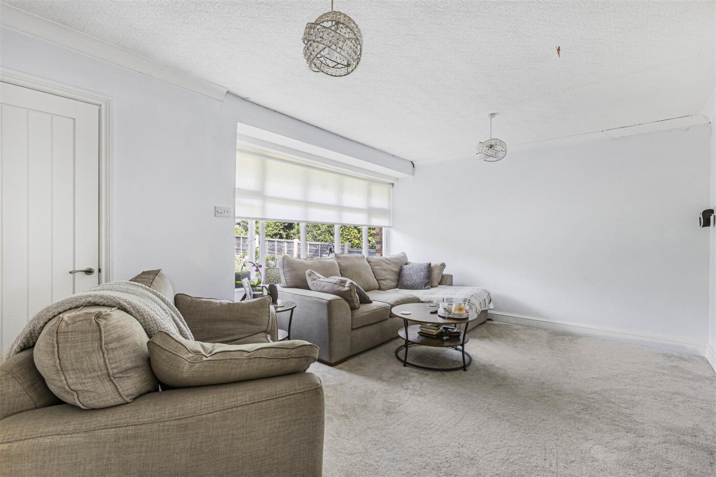 Stapleford Village, Hertford - Image 2