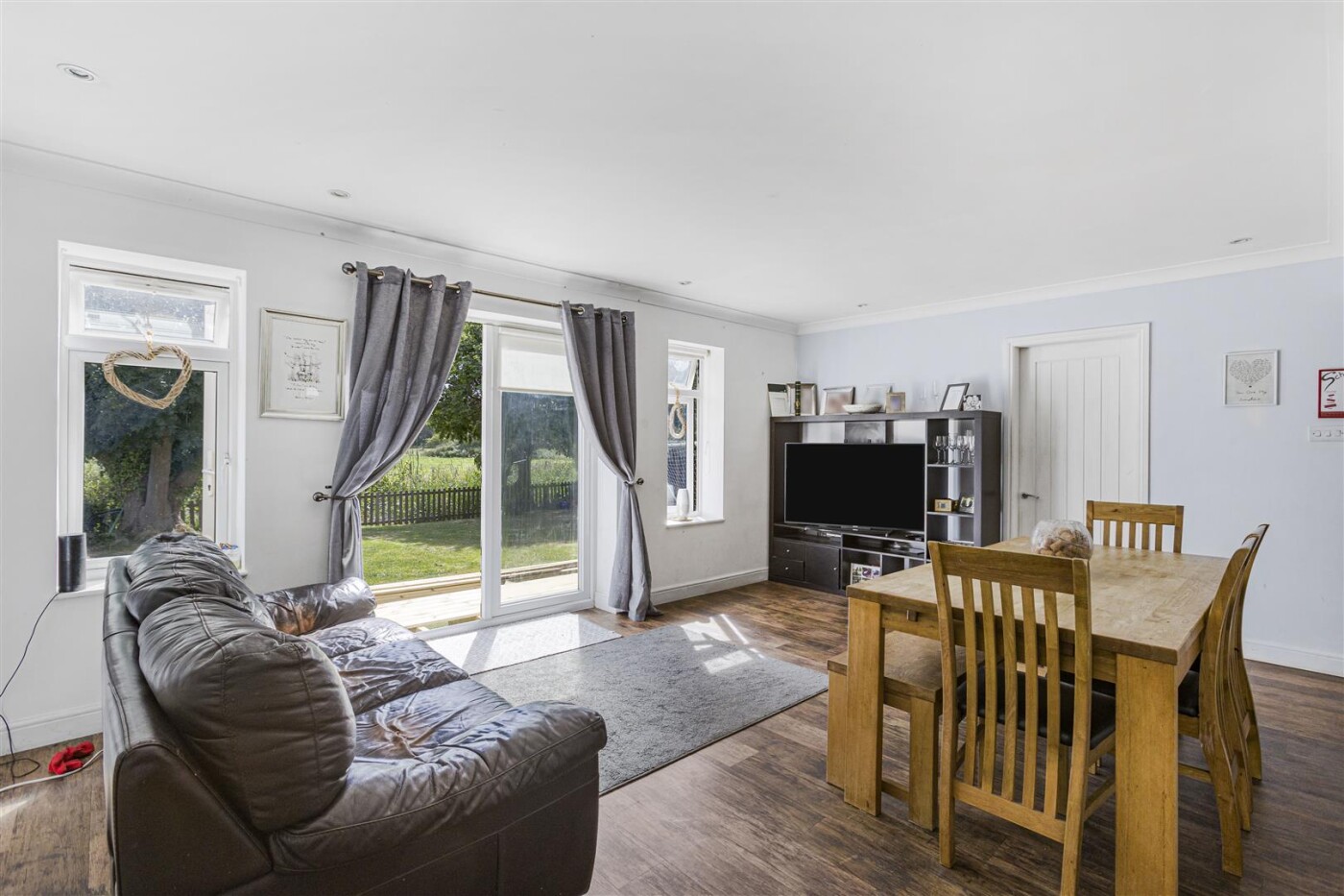 Stapleford Village, Hertford - Image 3