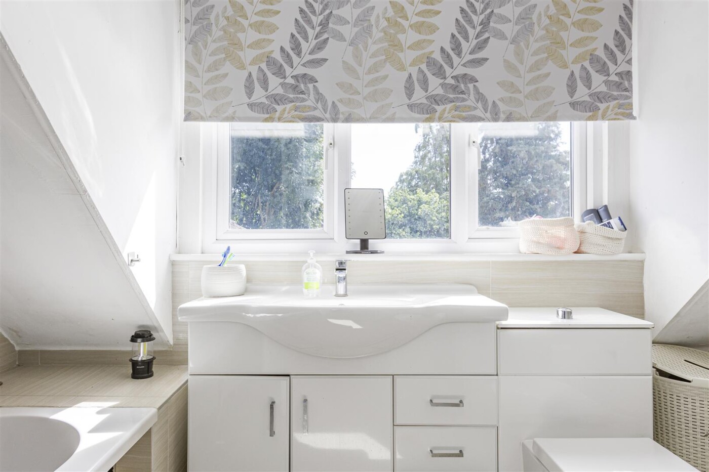 Stapleford Village, Hertford - Image 18