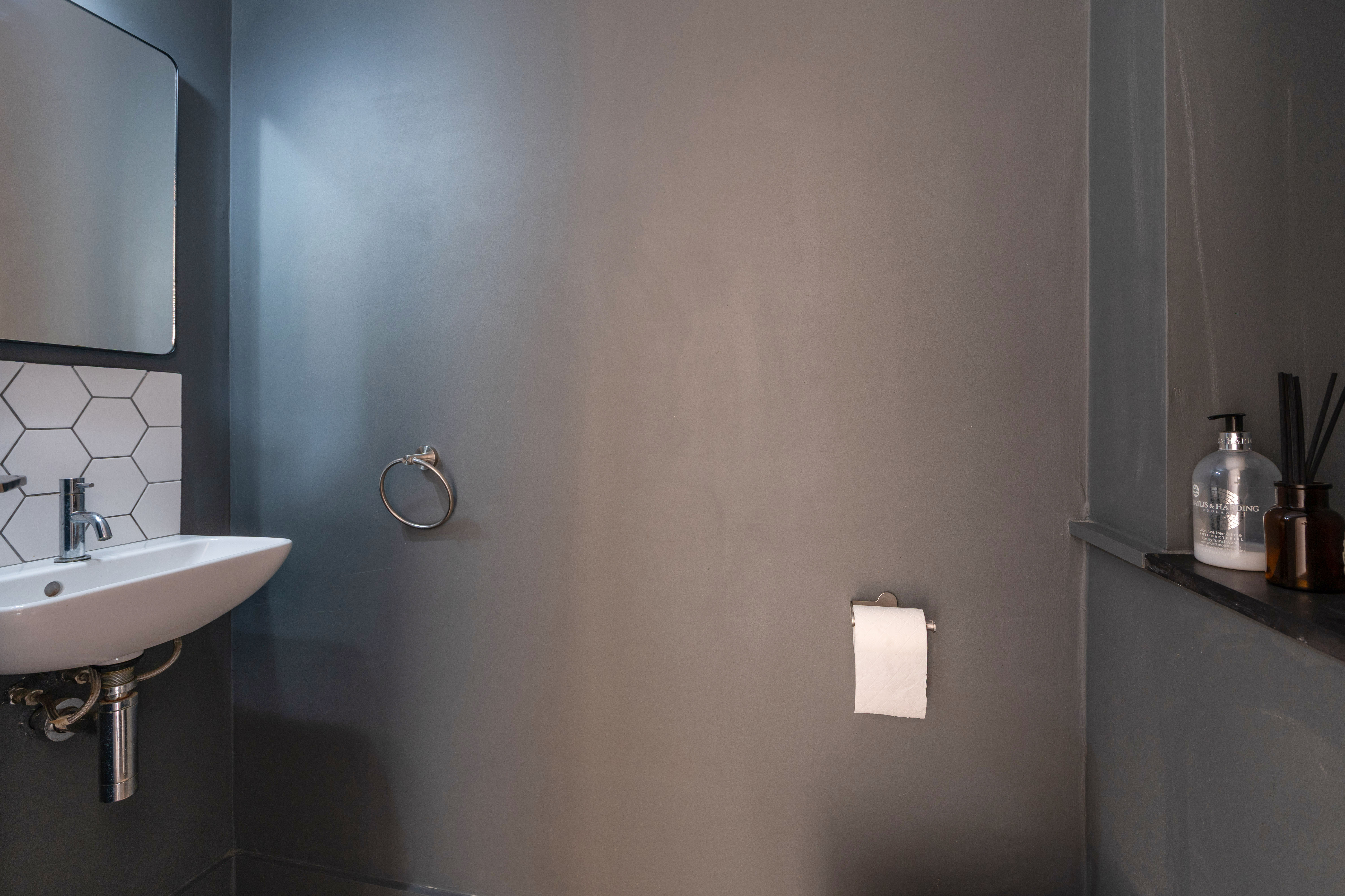 Manor Gardens, Islington - Image 12