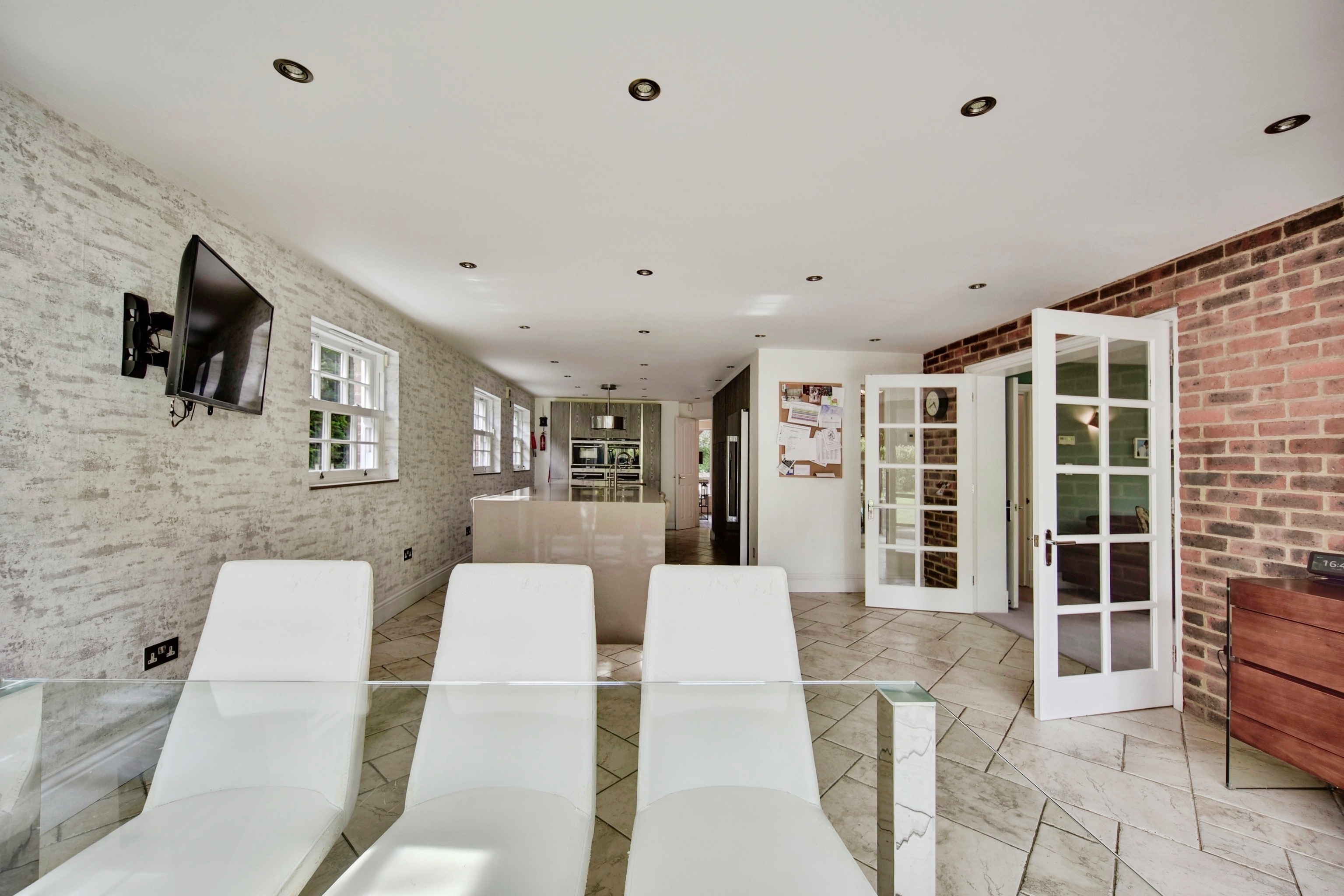 Kenward Road, Maidstone - Image 11