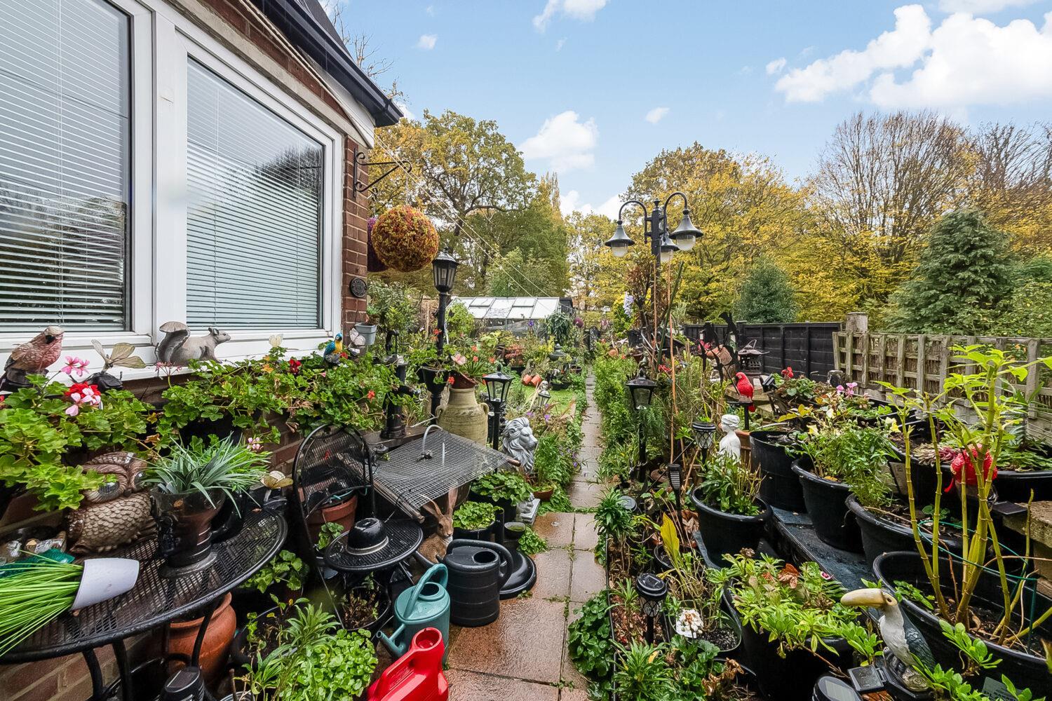 Norwood Park Road, Knight's Hill - Image 15