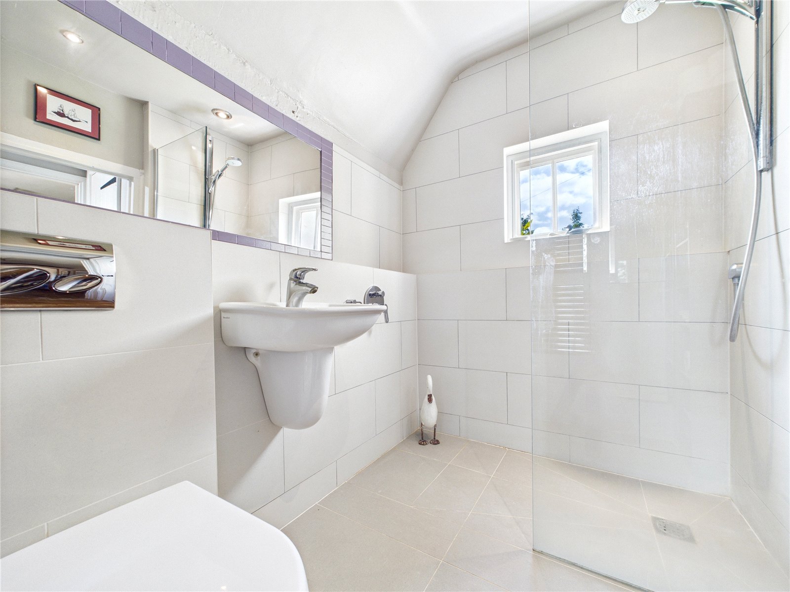 High Street, Sudbury - Image 9