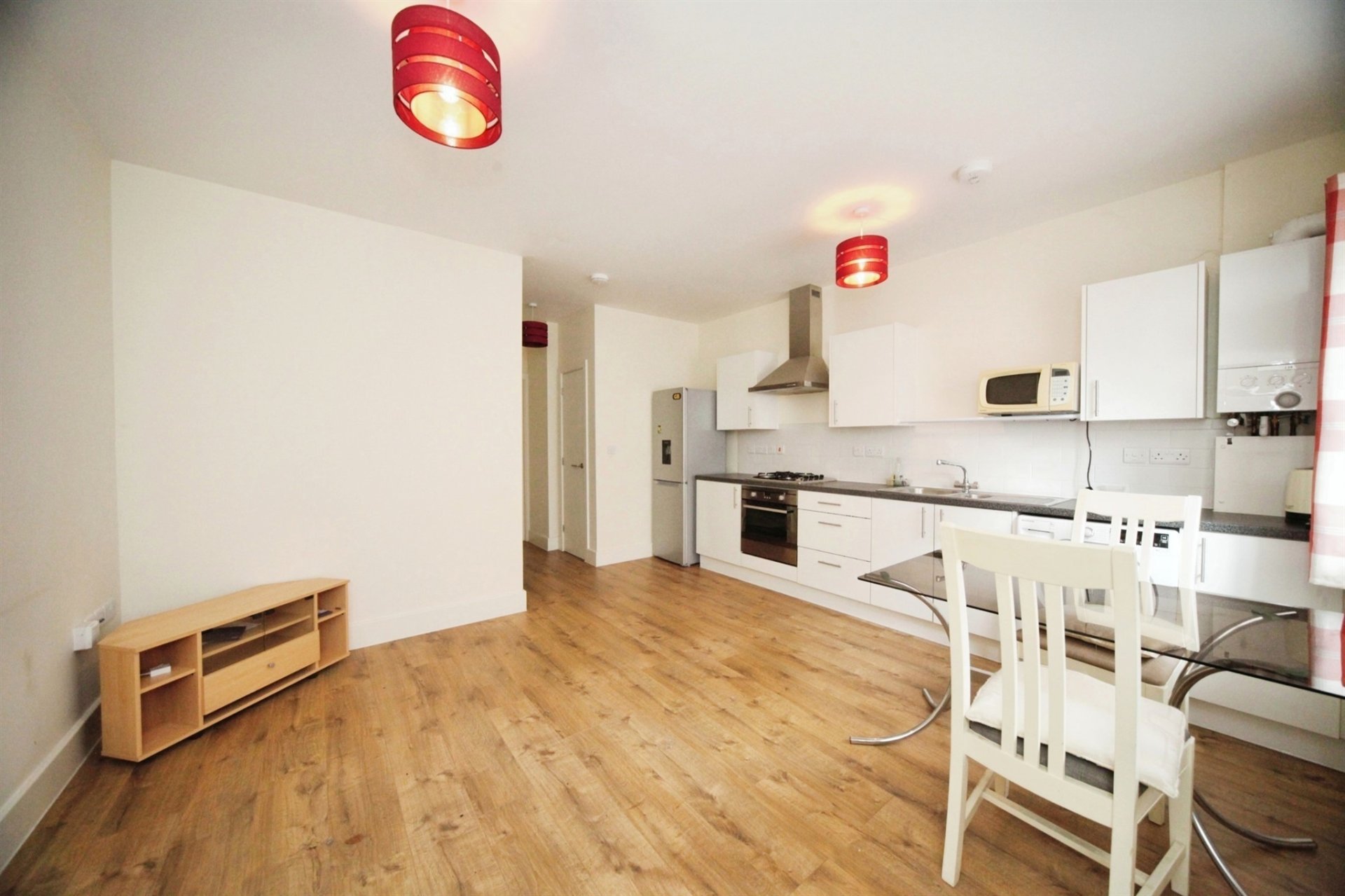 Collingdon Street, Luton - Image 9