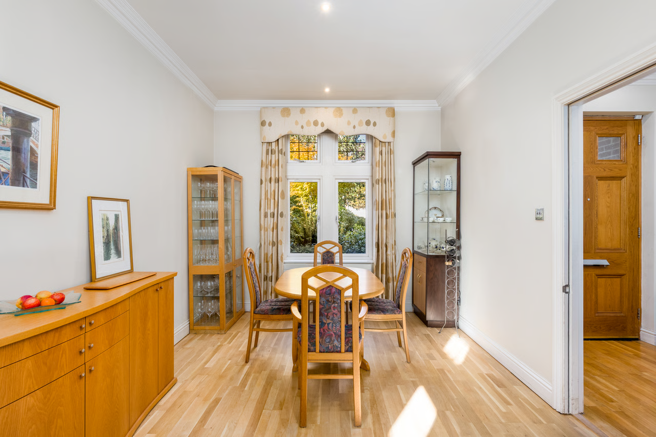 Arthur Road, Wimbledon - Image 5