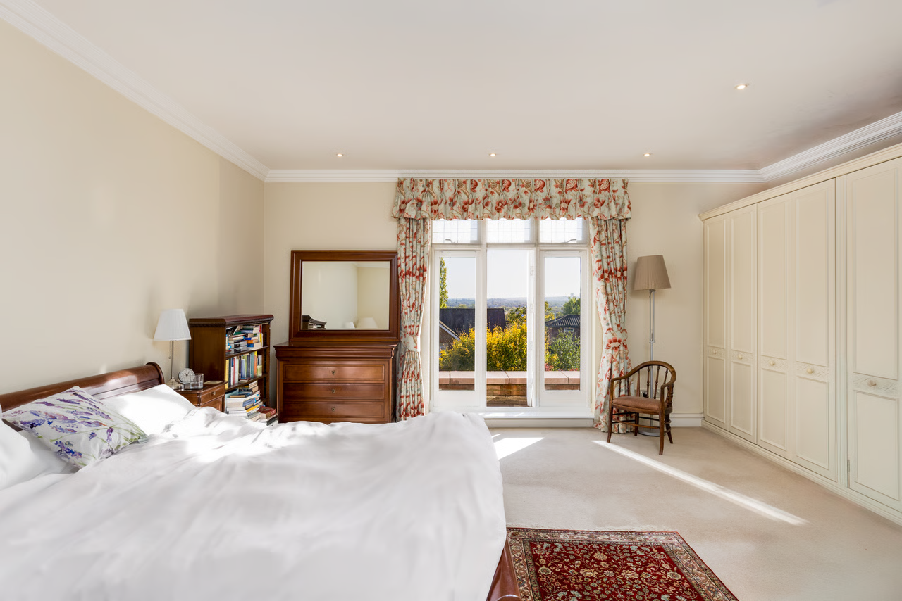 Arthur Road, Wimbledon - Image 9