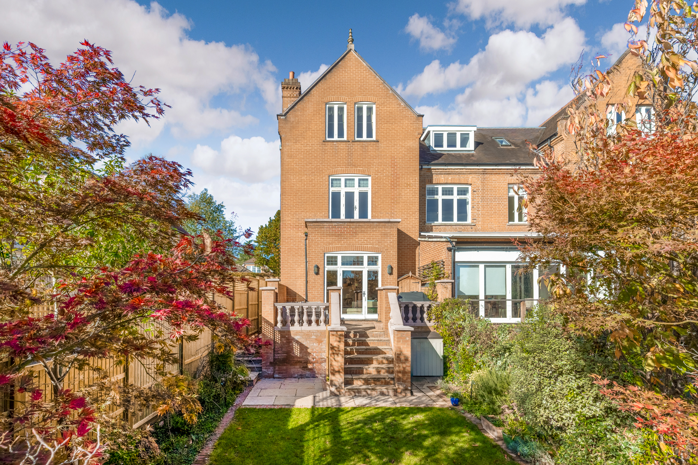 Arthur Road, Wimbledon - Image 18