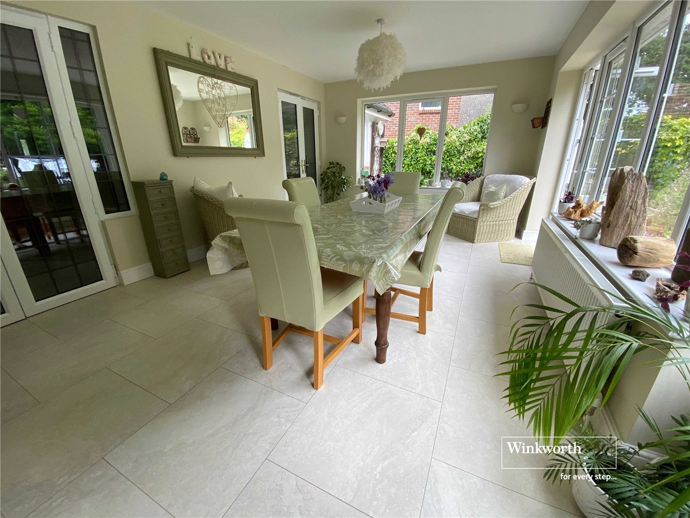 Shelley Close, Highcliffe - Image 4