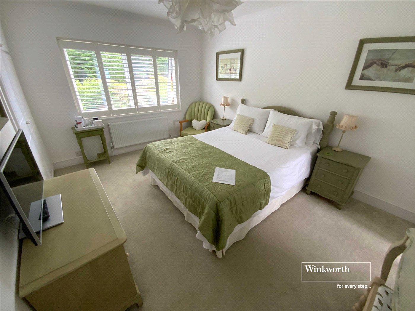 Shelley Close, Highcliffe - Image 9