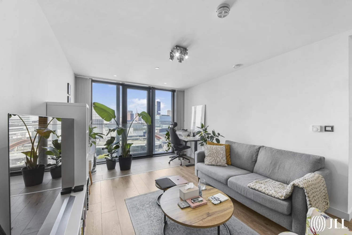 Stratosphere Tower, Great Eastern Road, London - Image 2