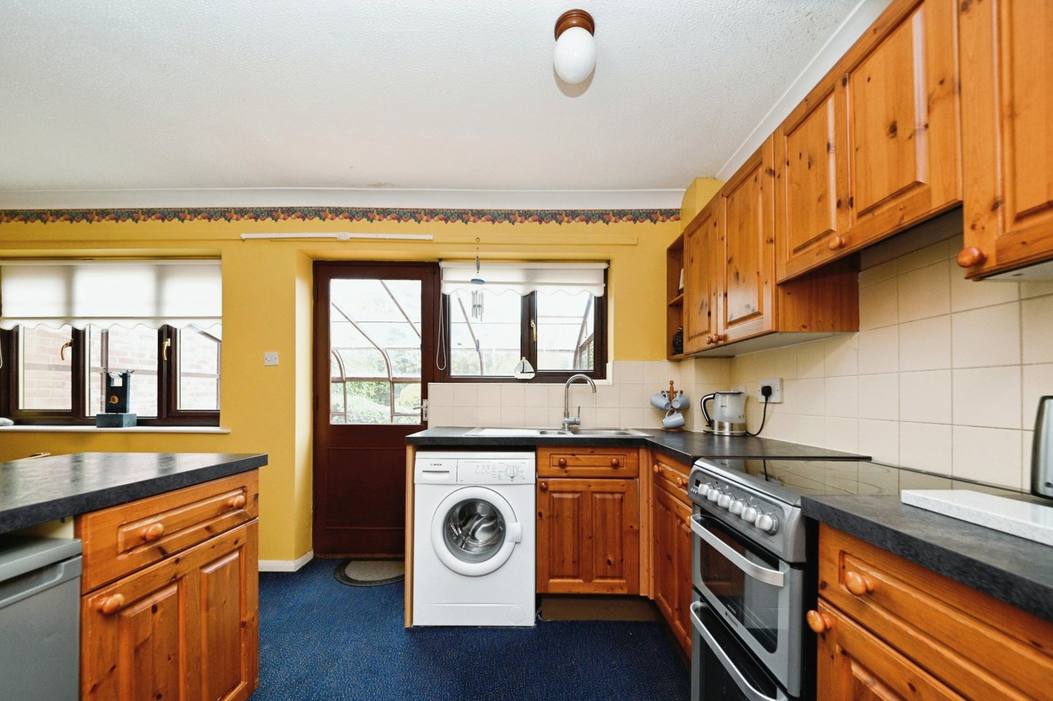 High Street, Hunstanton - Image 6