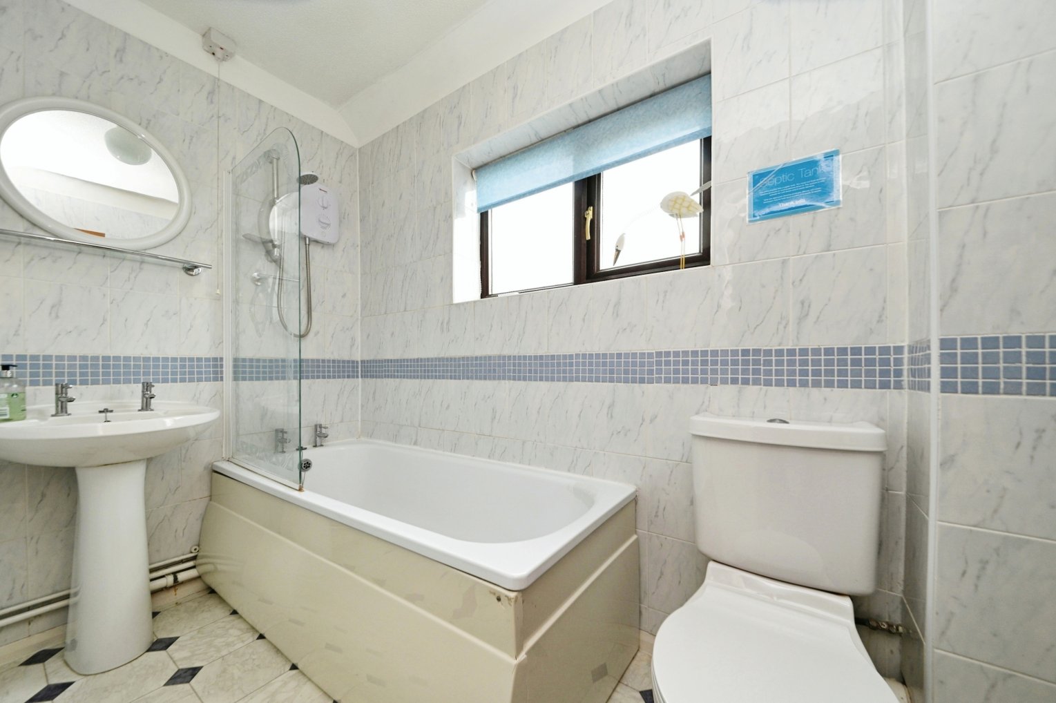 High Street, Hunstanton - Image 10