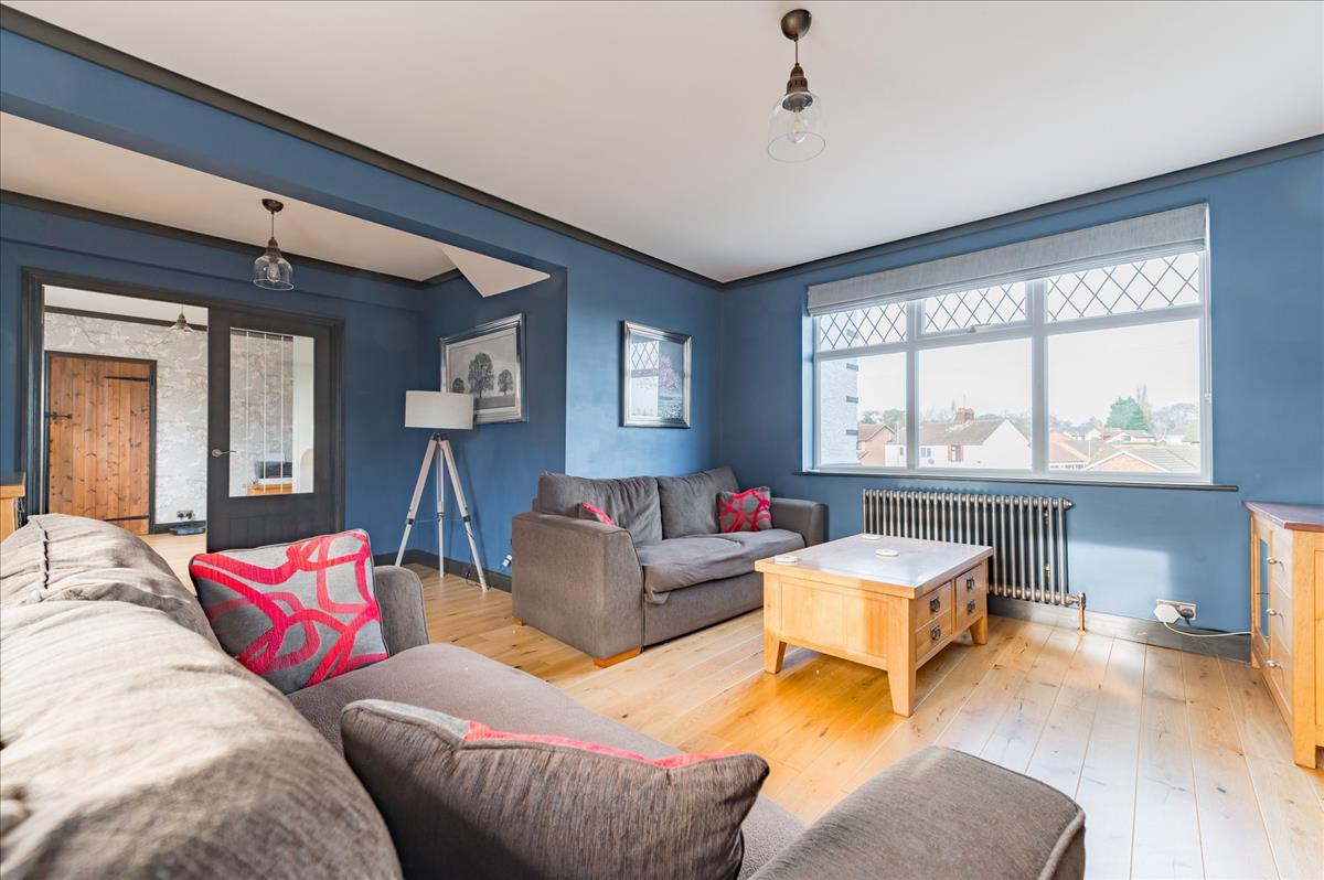 New Road, Great Yarmouth - Image 7