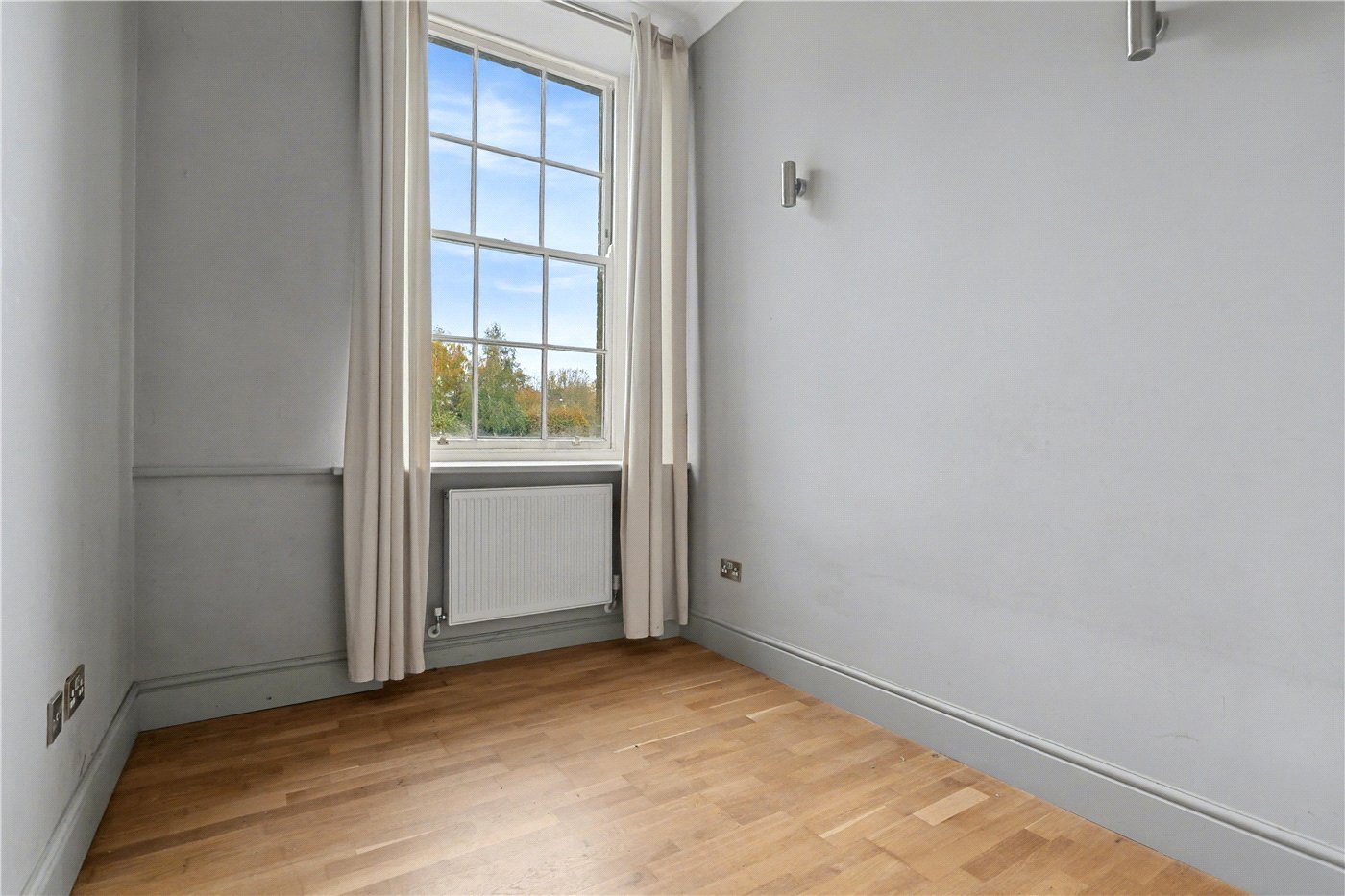 St. Andrews Park, Norwich - Image 9