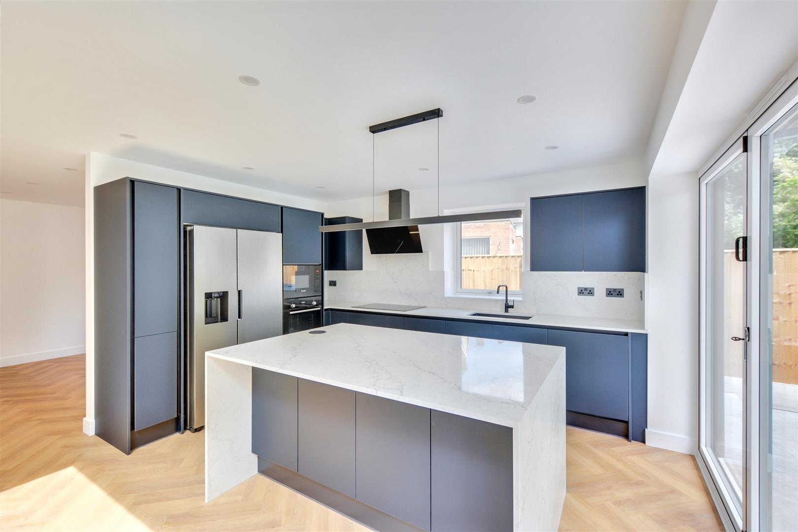 Elmswood Gardens, Nottingham - Image 4