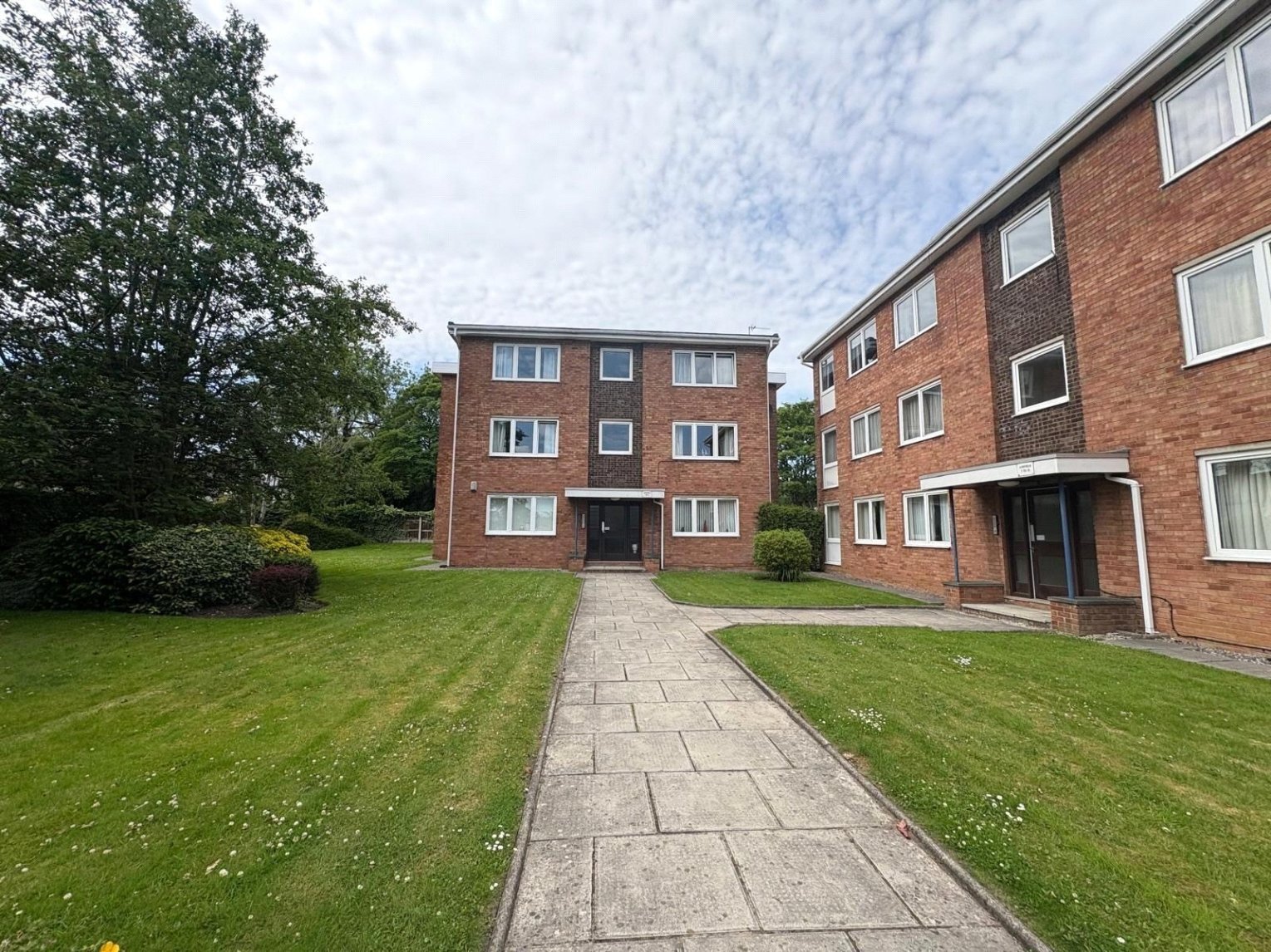 Warrington Road, Prescot - Image 13