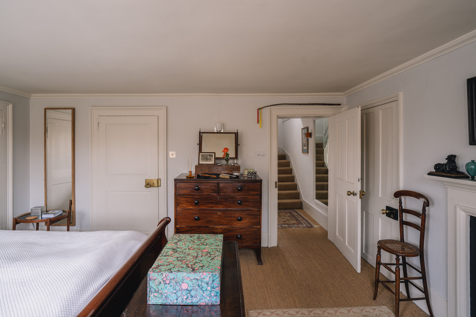 Kew Green, Kew - Image 14