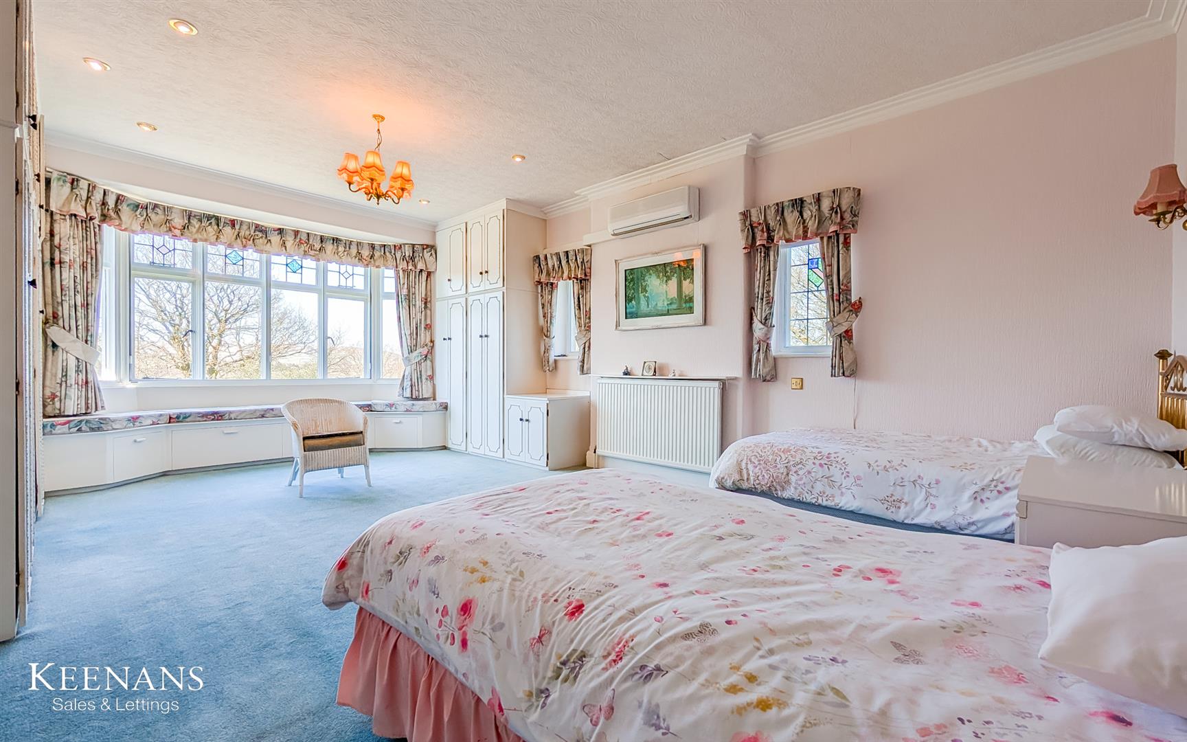 Bury Road, Rawtenstall - Image 9