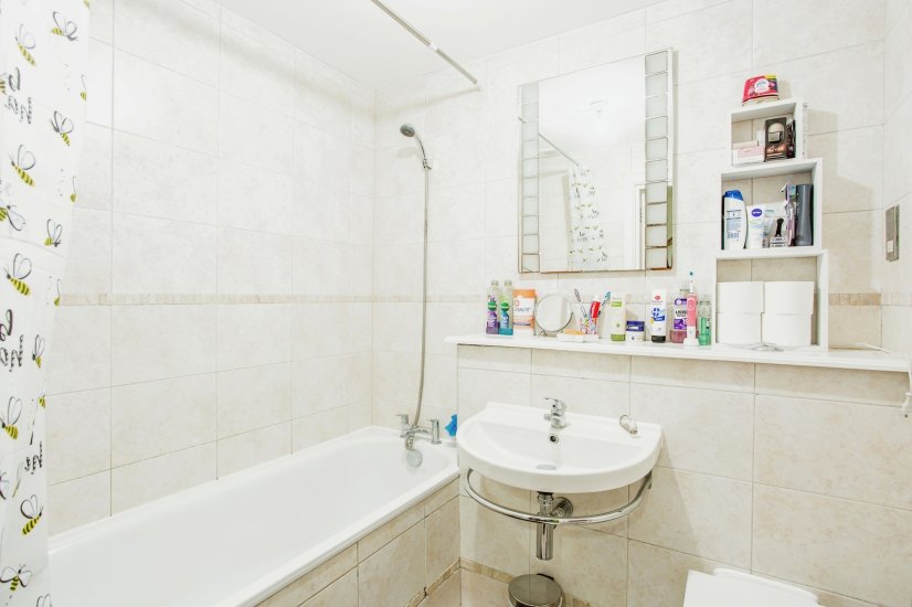 Audley Court, Southend On Sea - Image 10