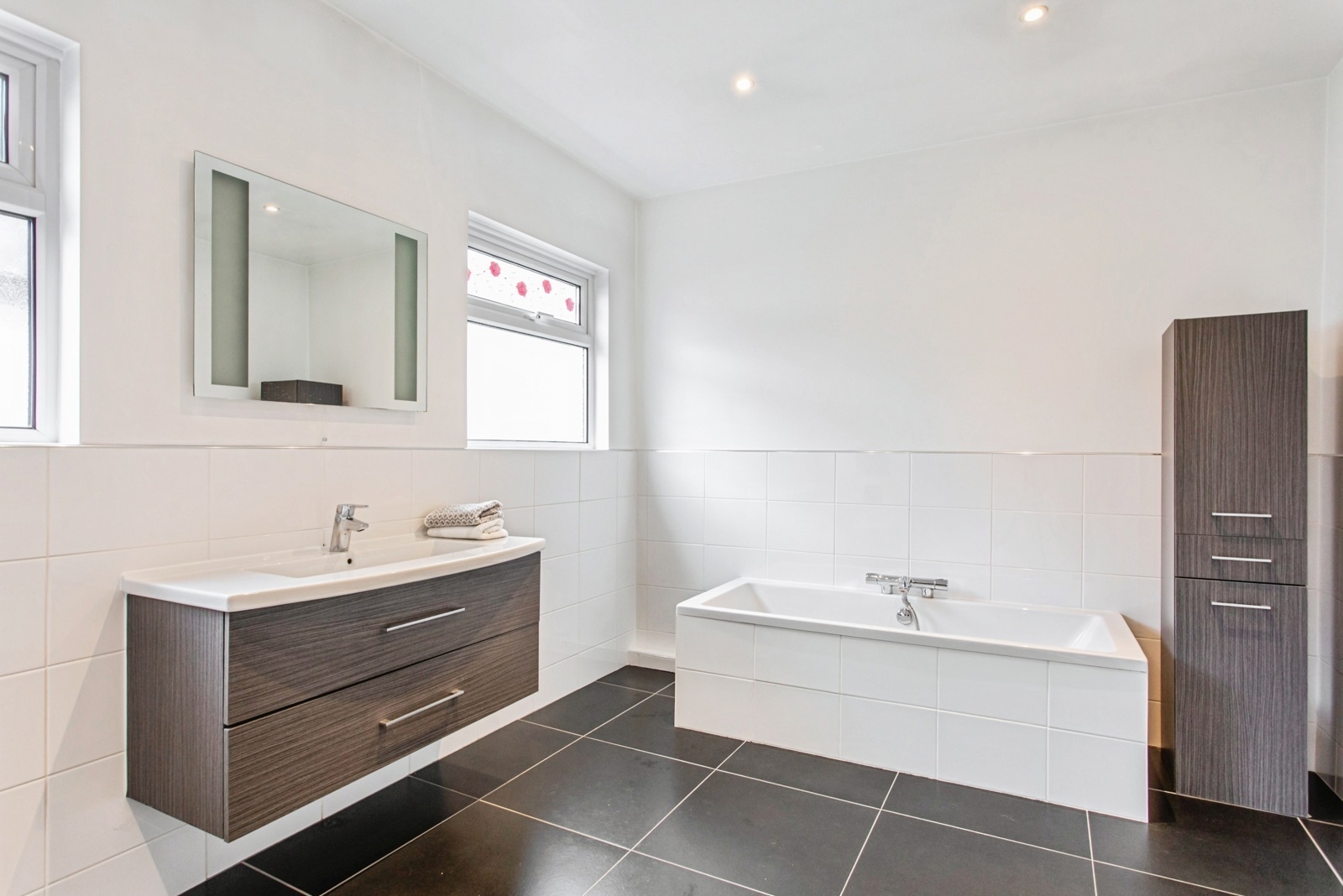 Branscombe Square, Southend On Sea - Image 8