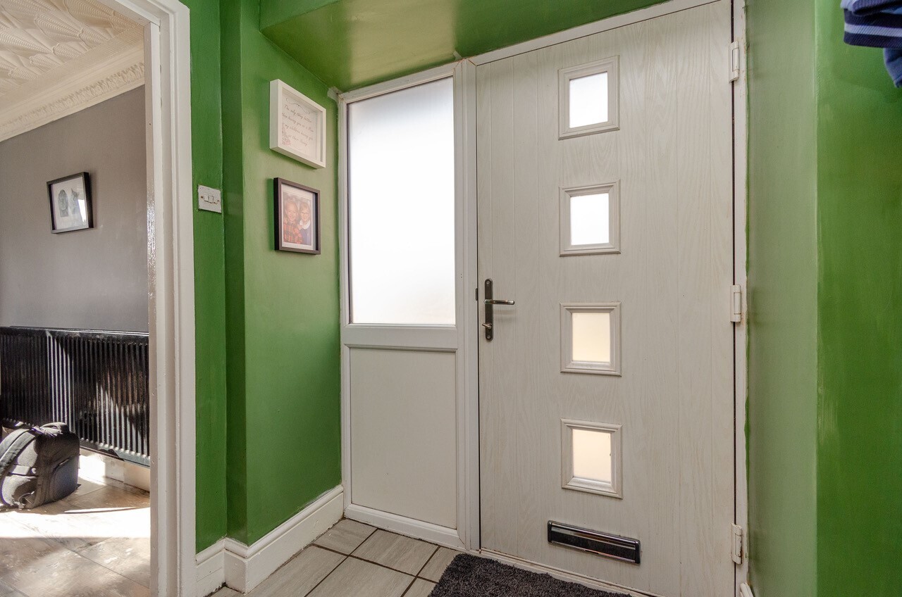 Elmwood Close, Cannock - Image 7